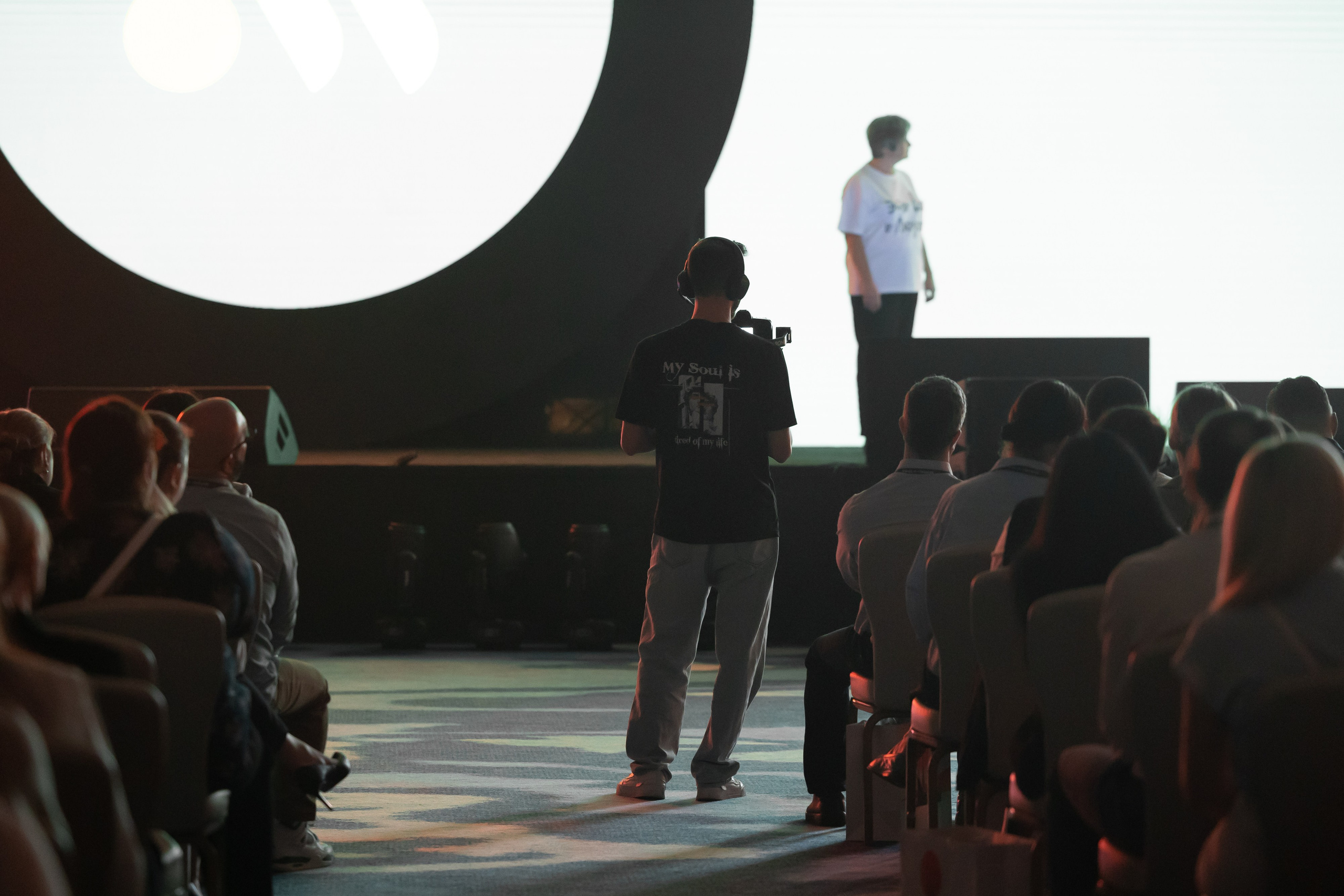 Точка Притяжения / Дубай. Фотограф Юлия Назарова