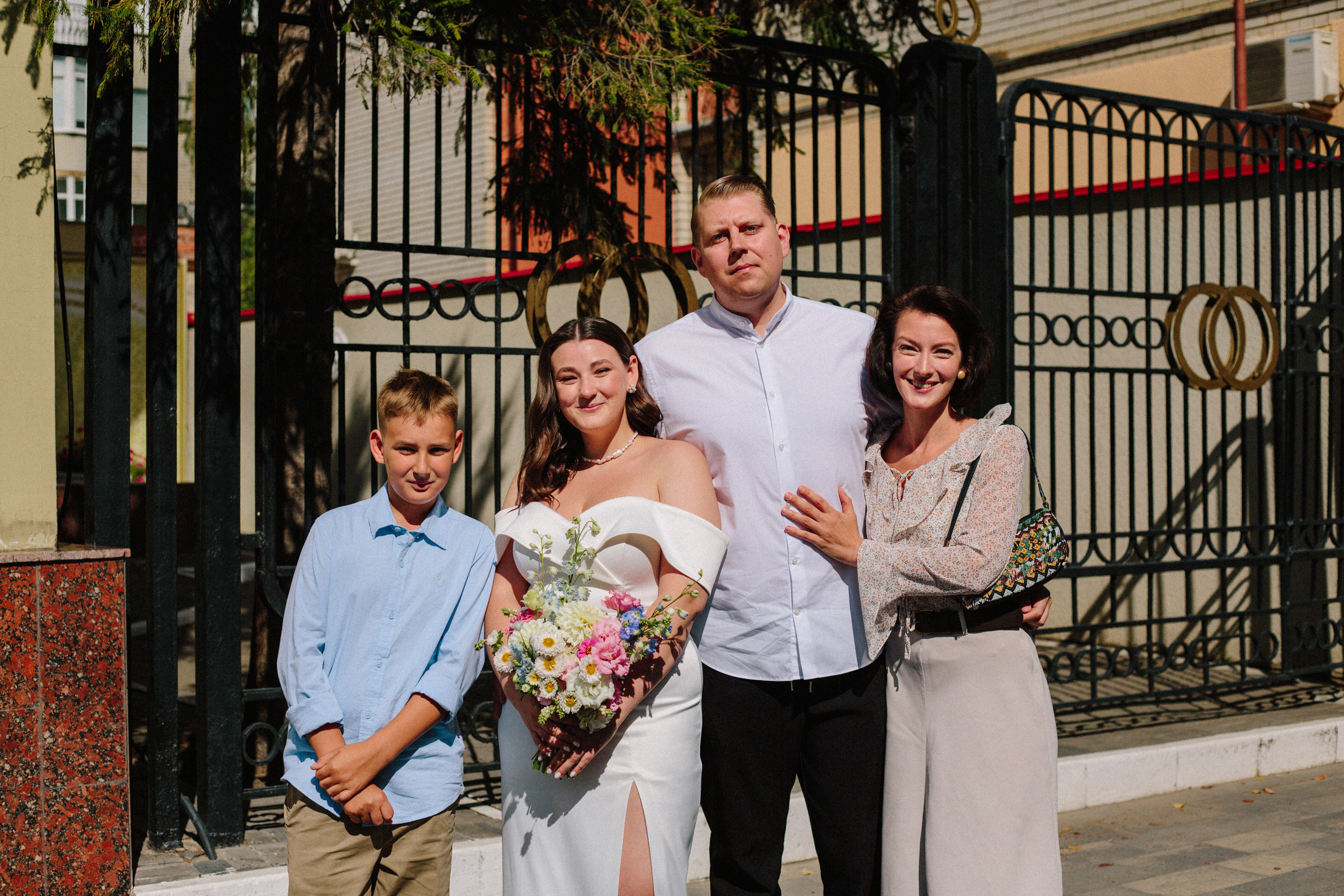 Свадебная съёмка в театре, театр, театральная фотосессия. Фотограф Лера Макфлай в Саратове и Красной Поляне (Сочи)