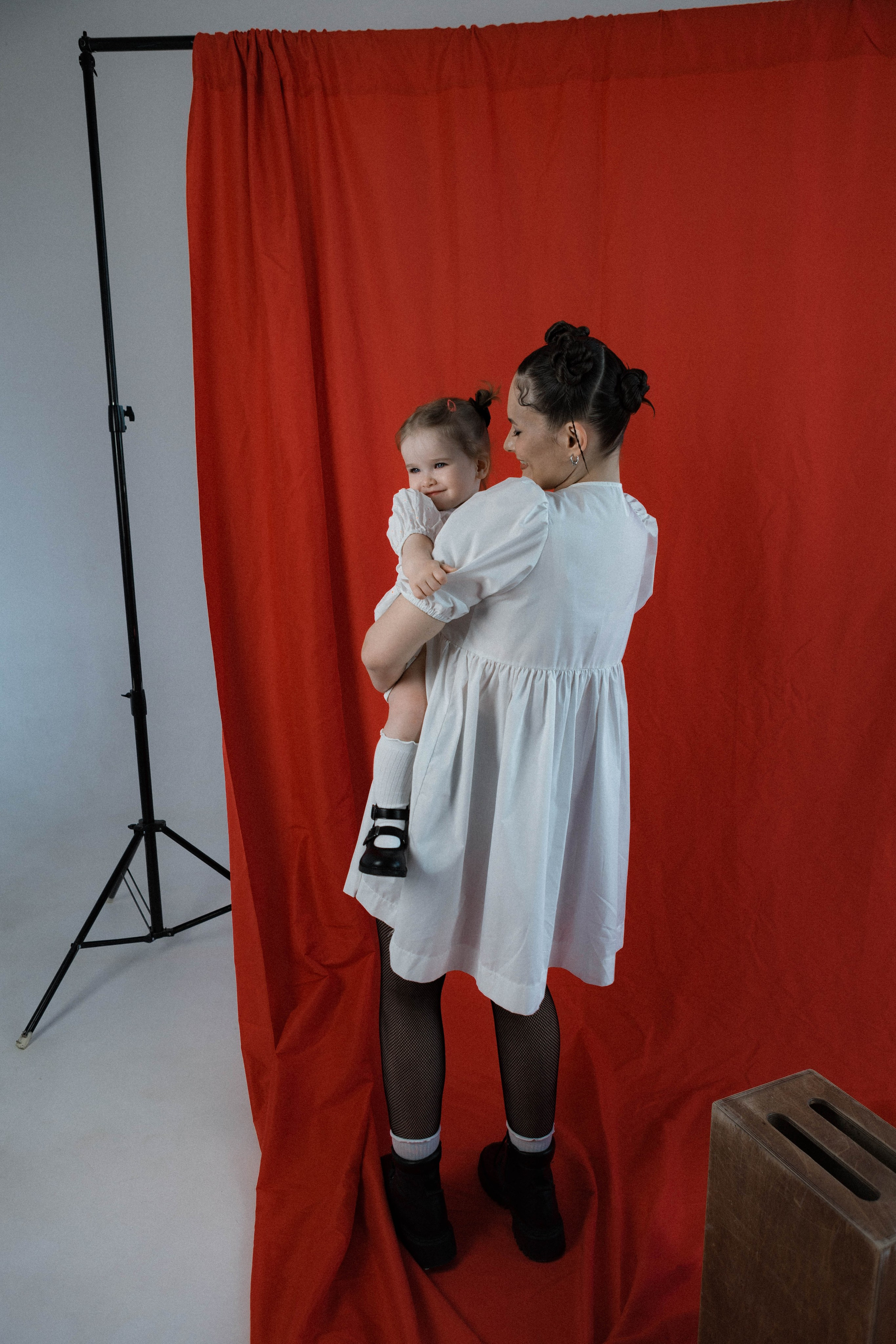 Семейная: Алена и ее дочка Женя. Контент-фотограф для творческих единиц и мастеров в Санкт-Петербурге