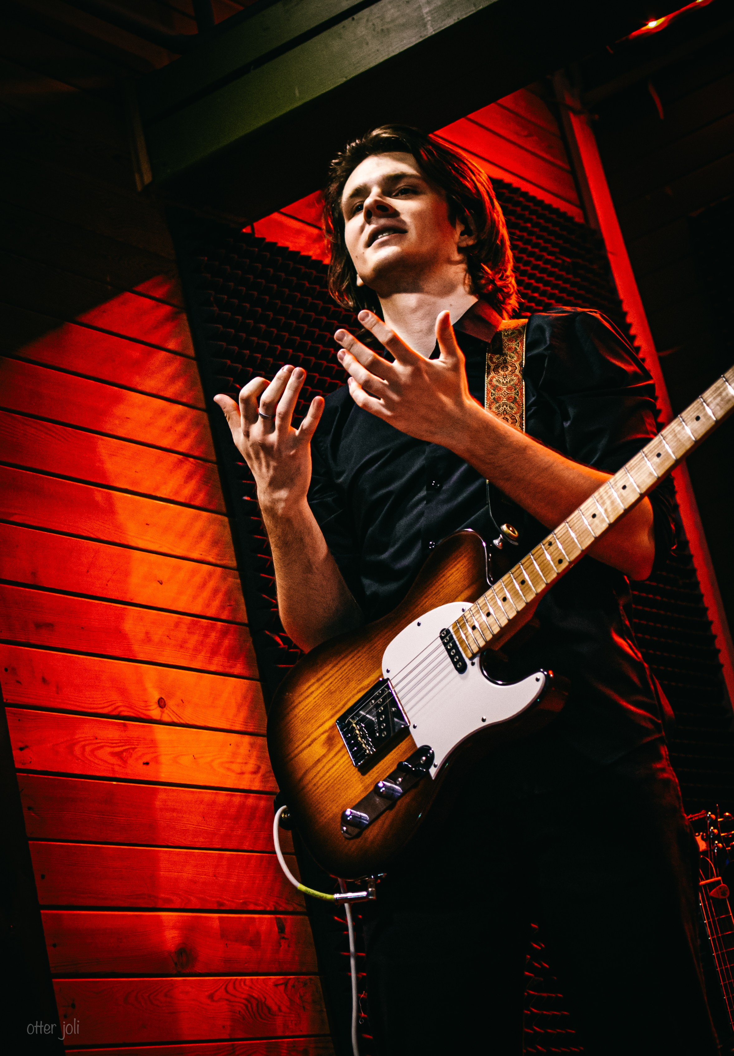 Голова Муэссы | Китайский лётчик Джао Да. Концертный репортёр Валерия Сафина