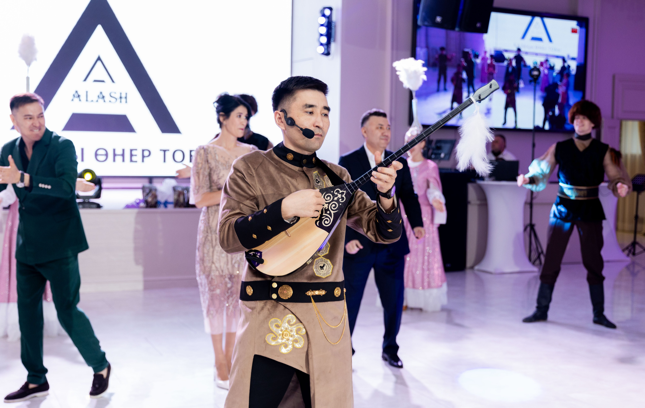 Адиль и Фарида