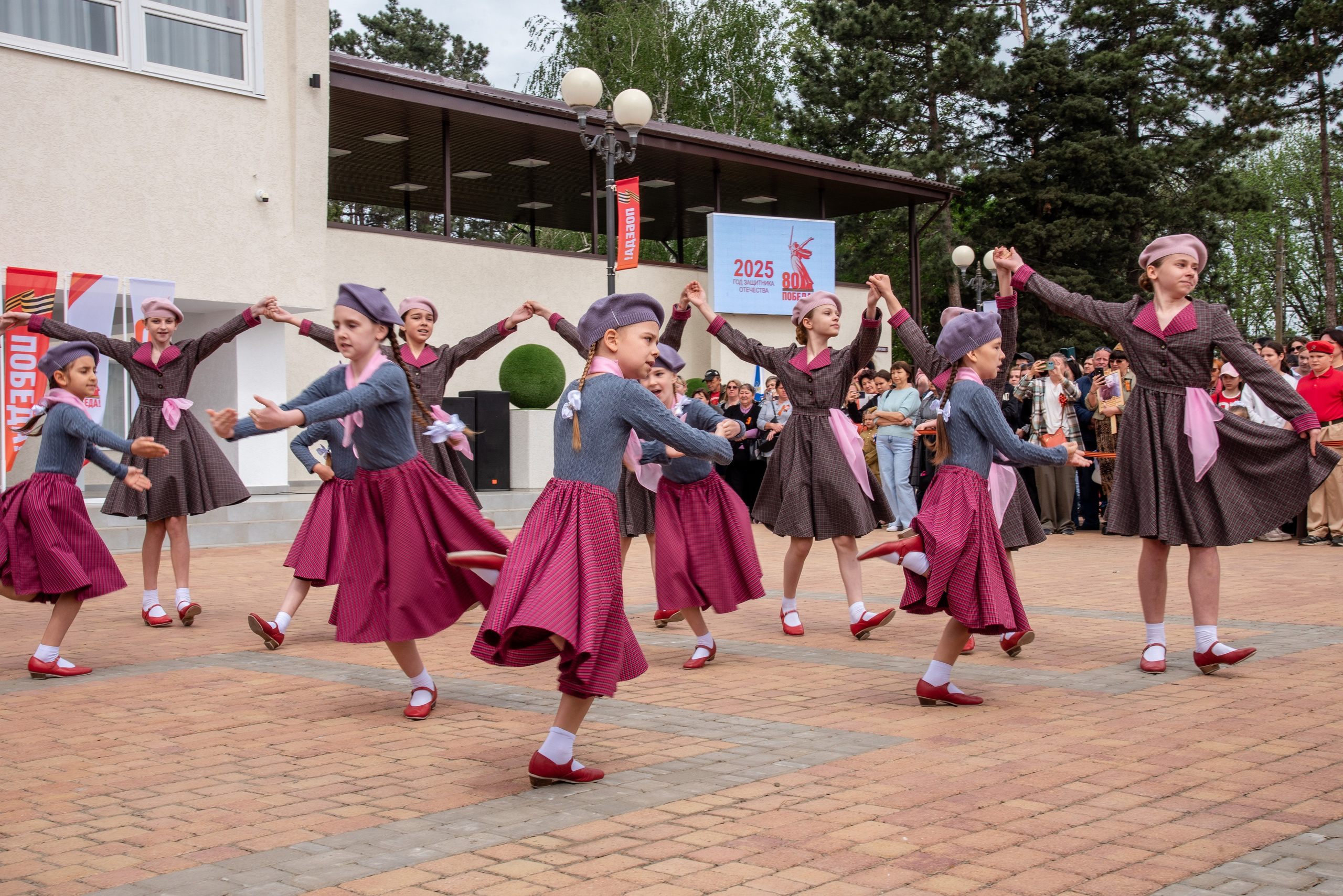 Репортаж для СМИ_9мая_п.Агроном (цветокор). Детский и семейный фотограф Краснодар / Сочи Сергеева Олеся