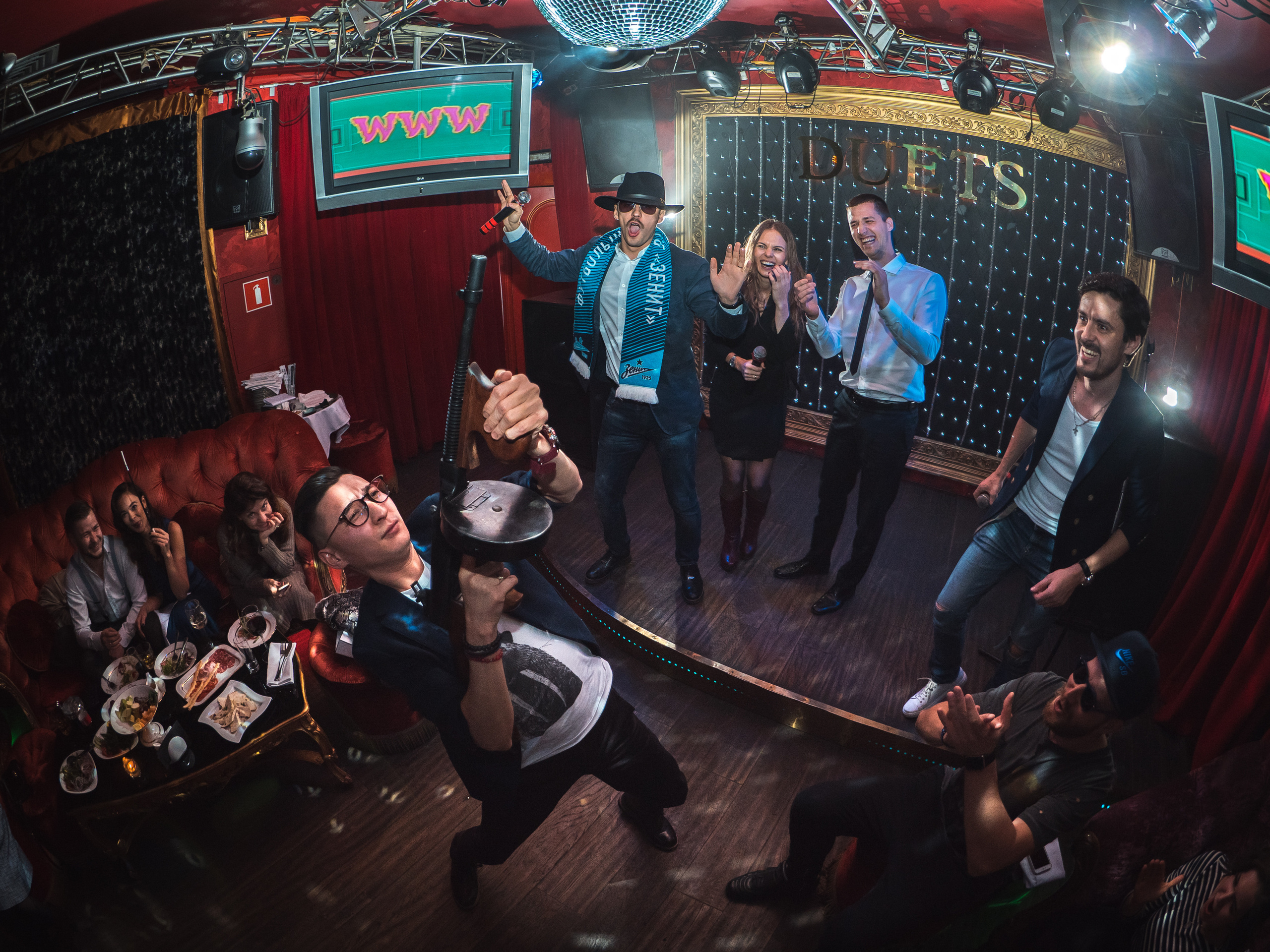 Репортаж. Фотограф в Москве Виктор Водолазький