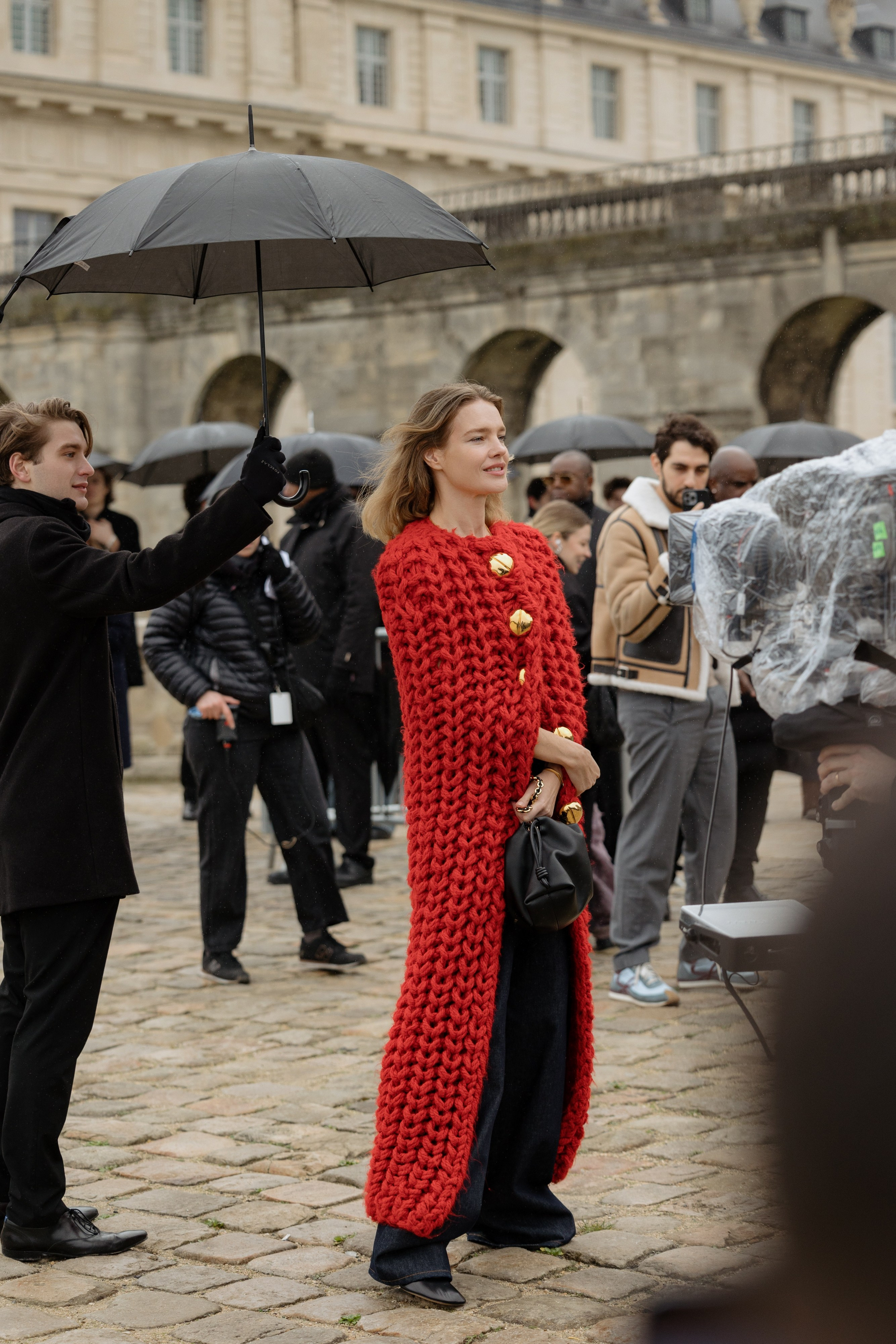 LOEWE PFW WOMENSWEAR FALL-WINTER 24/25. Photographer in Milan Ivan Goncharov