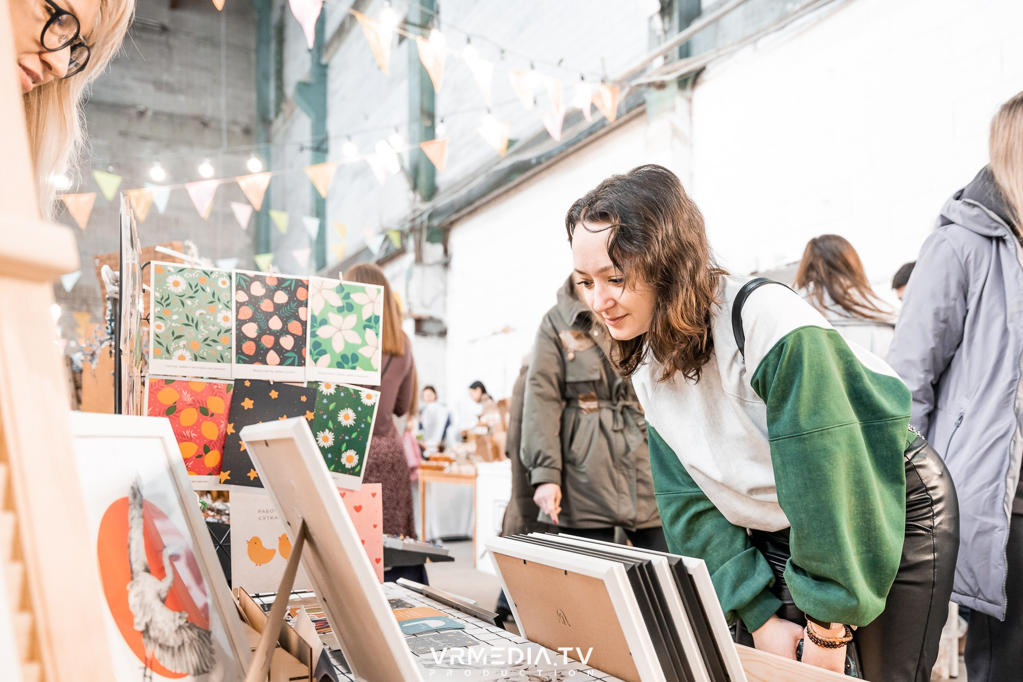 Традиционный весенний БАЗАР и GARAGE SALE в культурном пространстве «Р