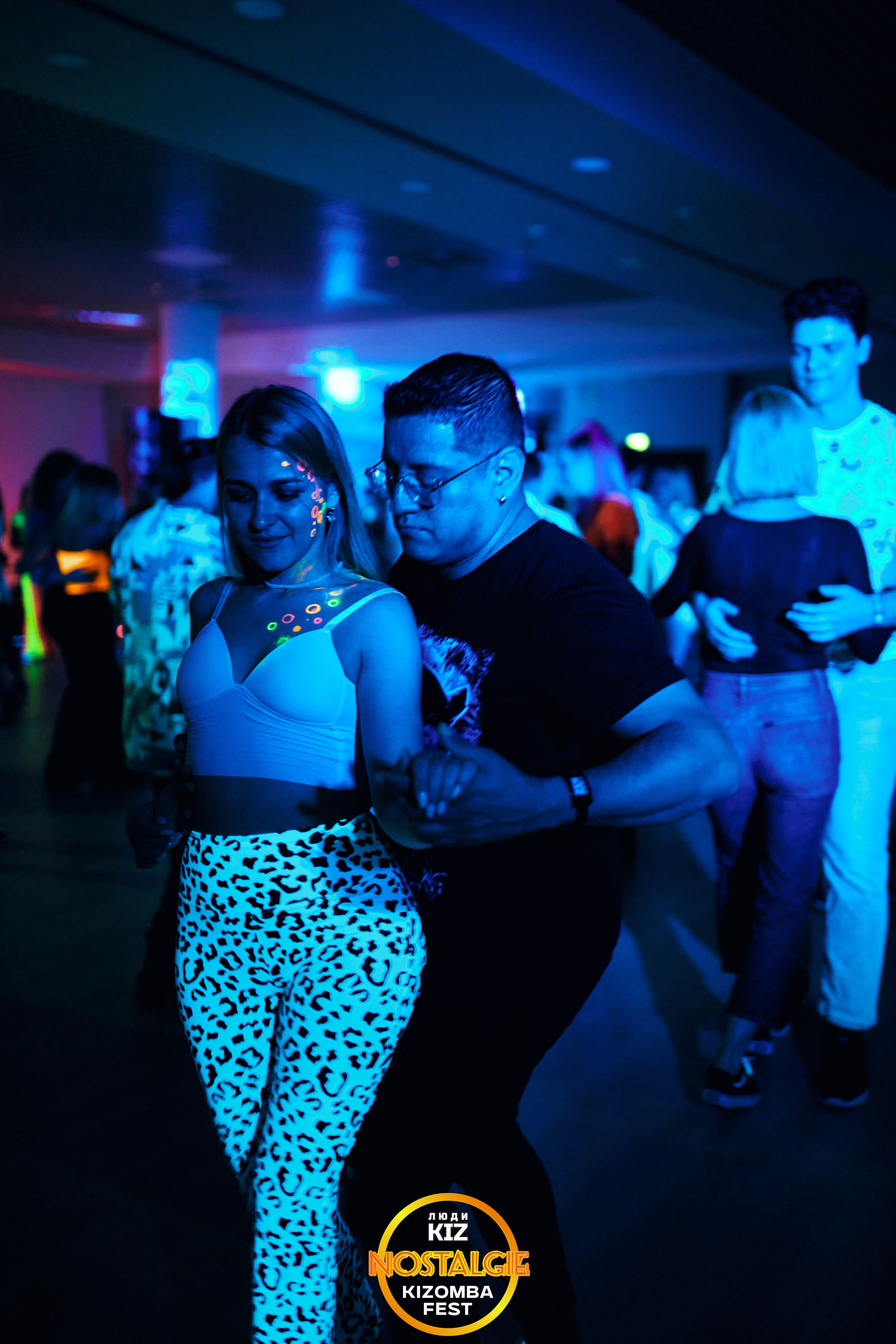 Neon party. Свадебный фотограф