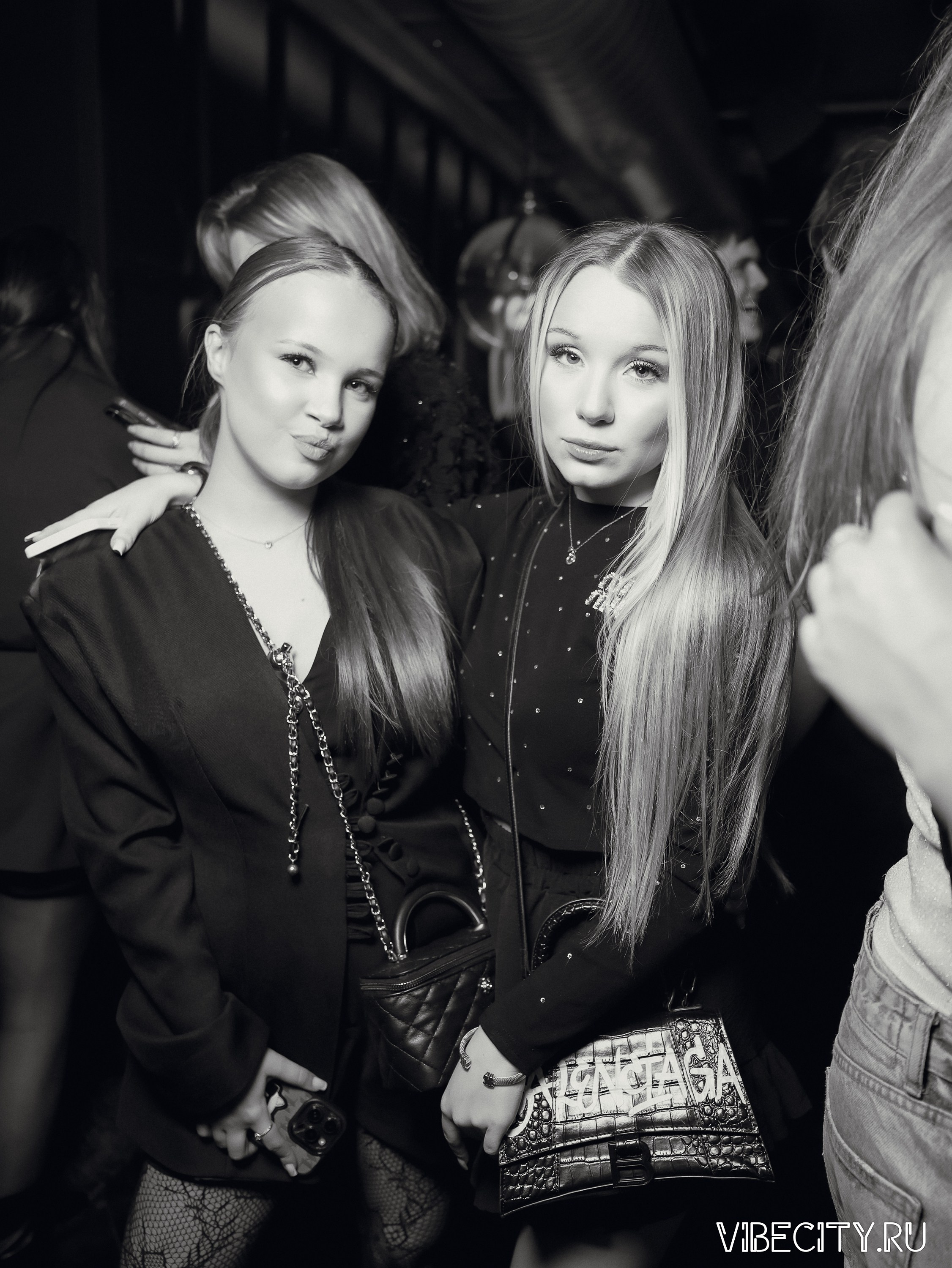 DOUBLE U. VIBECITY.RU Вайб Сити Ру Фоторепортажи Фотоотчеты Калининград