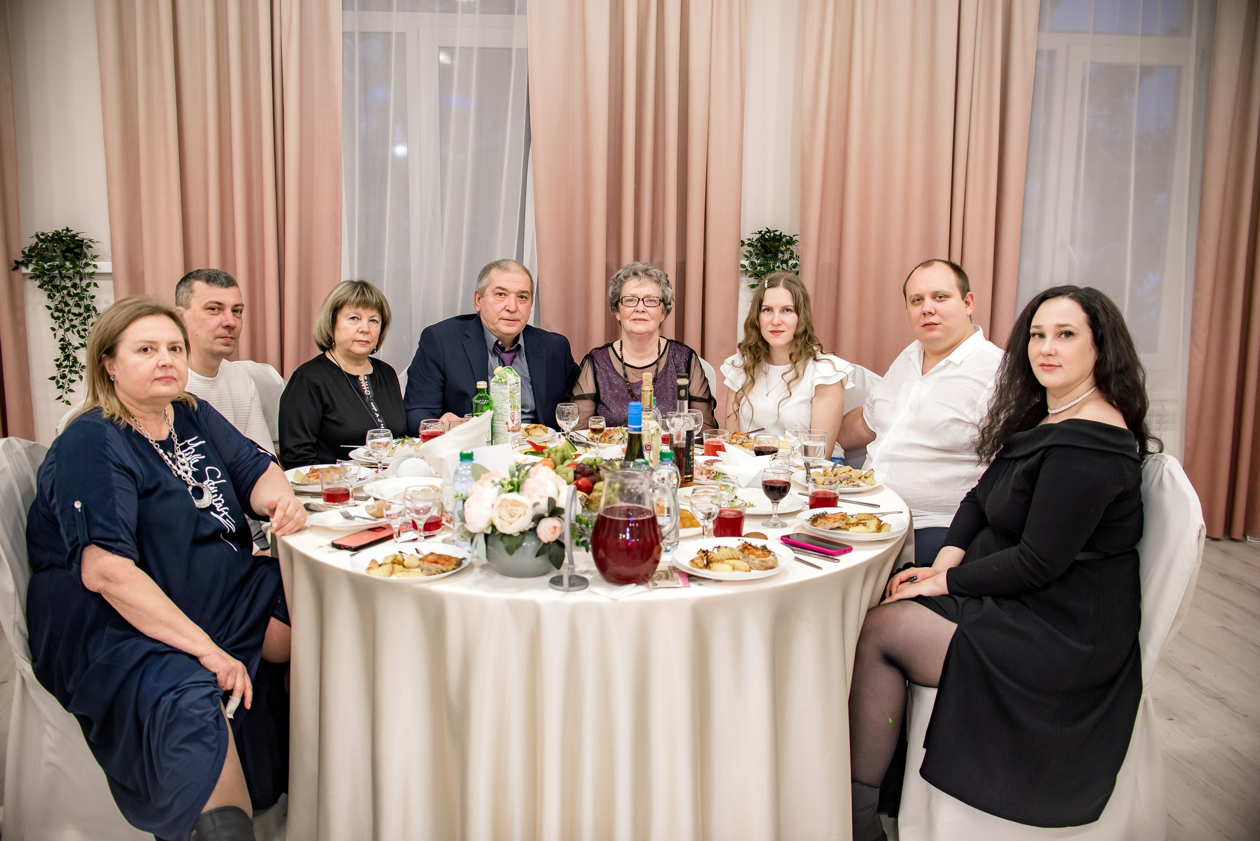 Фотограф на юбилей. Фотограф Макс Огурцов в Нижнем Новгороде