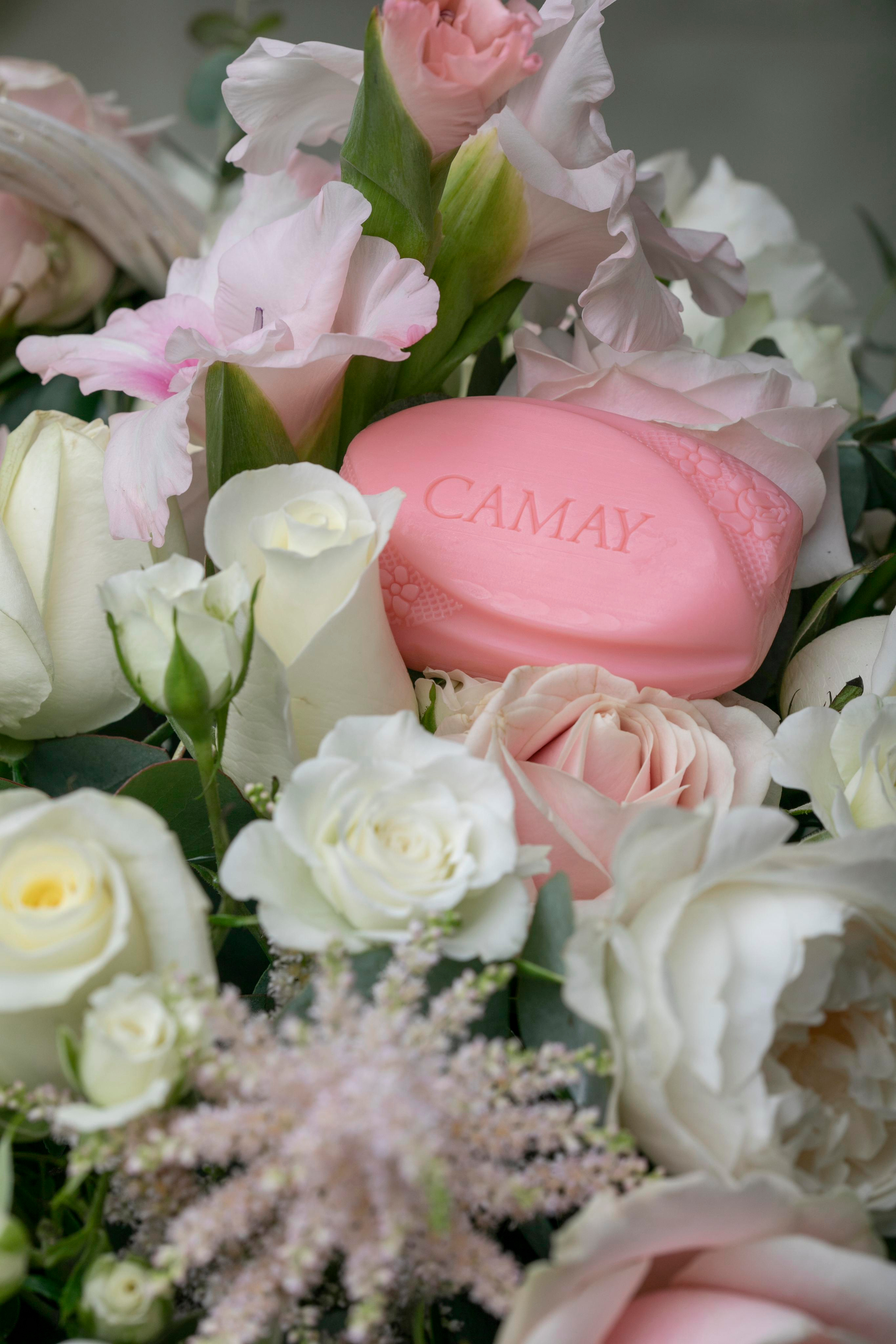 Съемка для косметических и уходовых брендов. Фотограф-портретист Евгения Синкевич в Риге и Европе