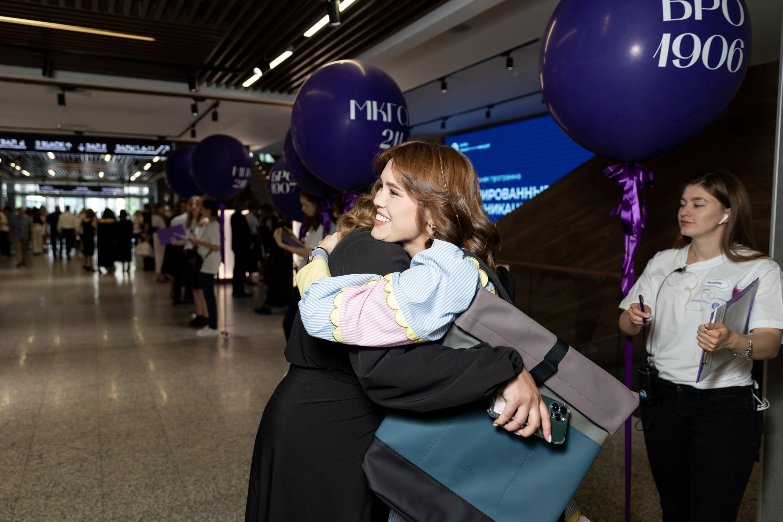 Выпускной Высшая Школа Экономики. Свадебный и семейный фотограф