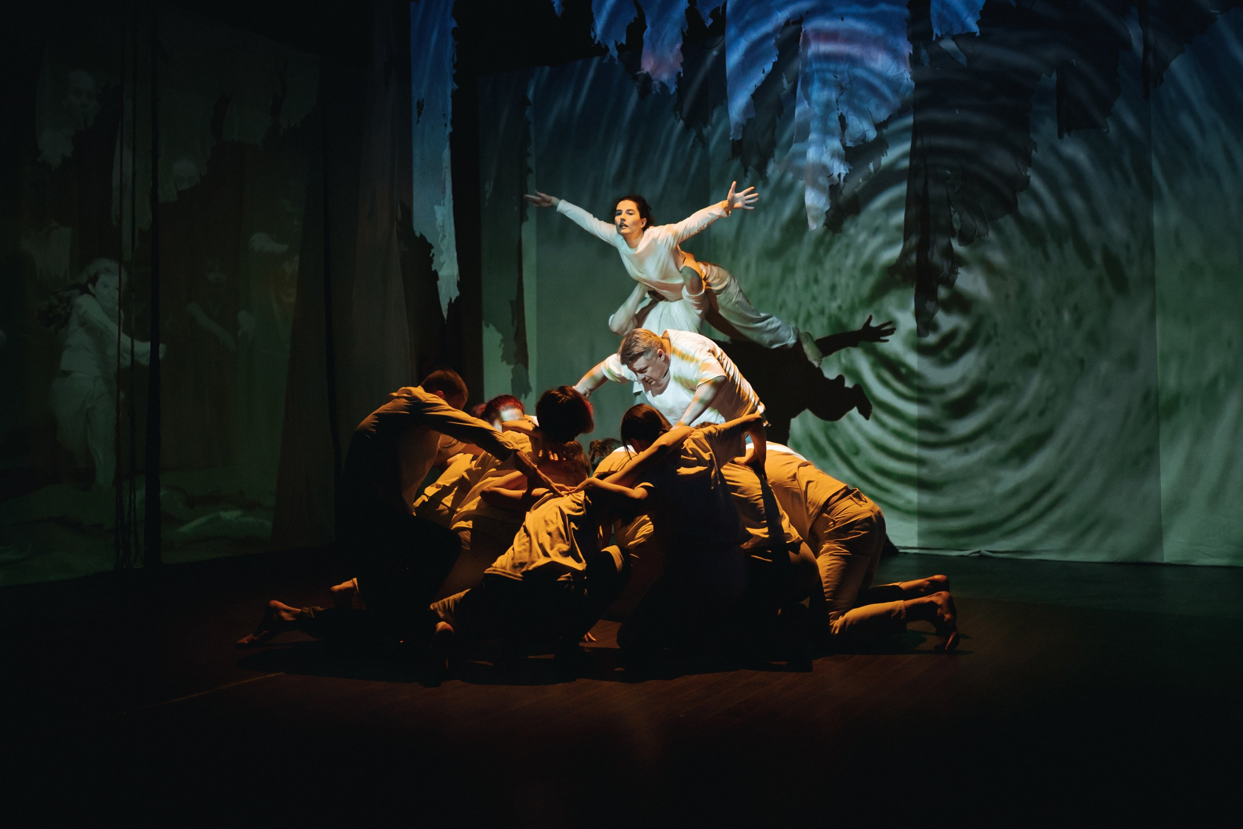 Theatre. Фотограф Ваня Бархатов