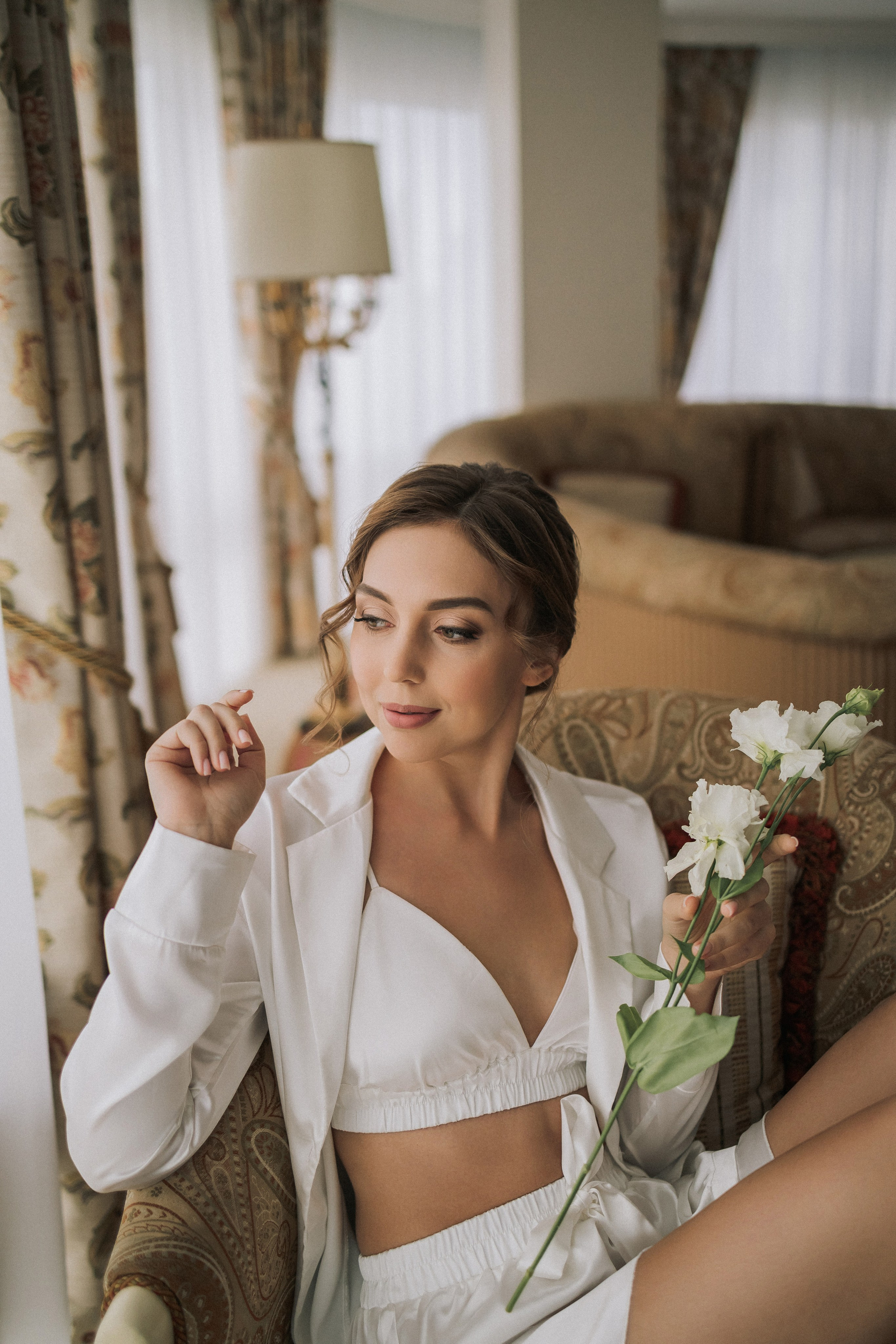 Свадебная прогулка Екатерины и Евгения. Свадебная фотография. Арина Рубах