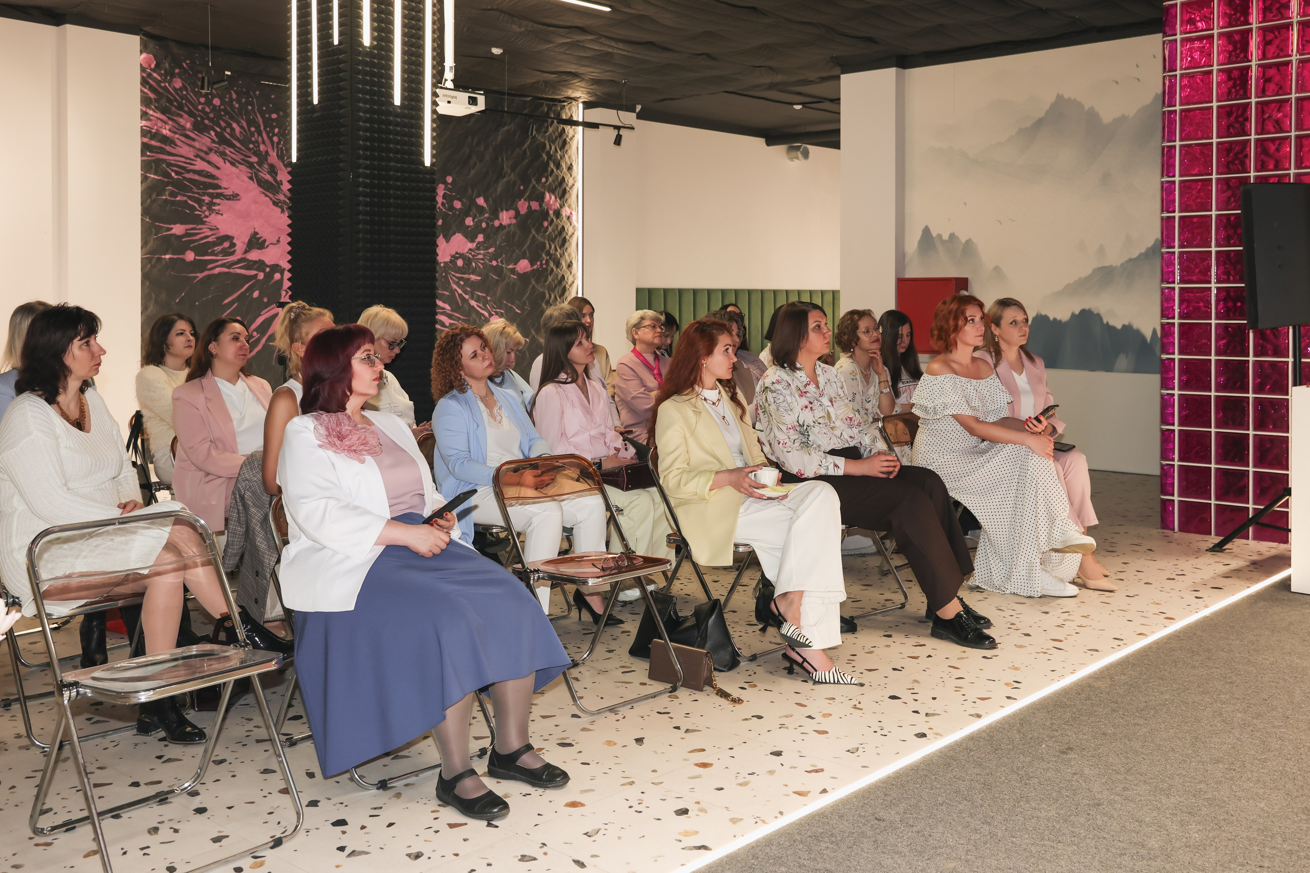 Тюльпановый нетворкинг «Нежный бизнес Врн». Фотограф Воронеж, Новая Усмань Мария Бублик