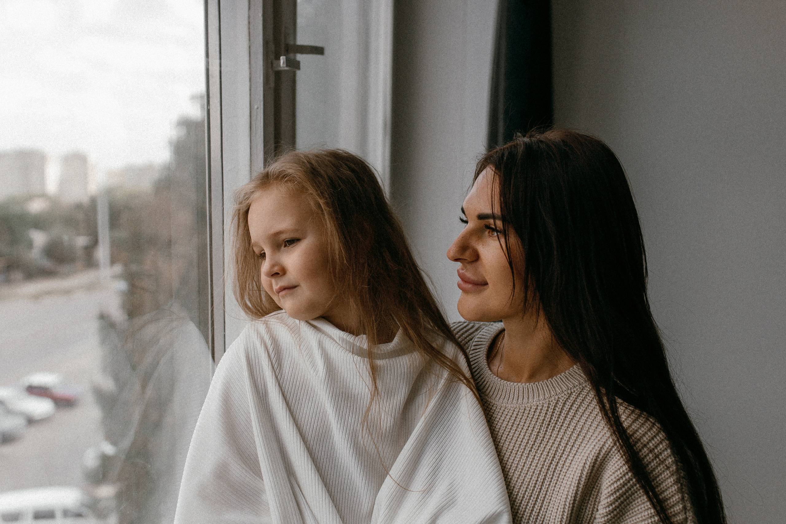 Есения и мама. Семейный фотограф Губкин/Старый Оскол