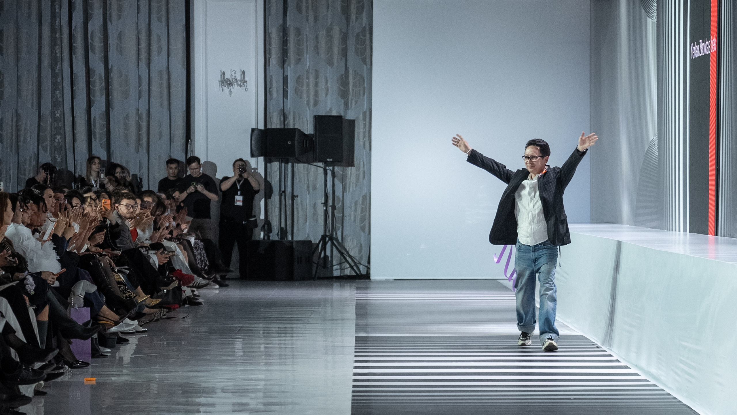 Brad YEARLAN ZHOLDASBEK. Сайт Алматинского НЮ АРТ, будуар и фэшн фотографа Дениса Карпенко