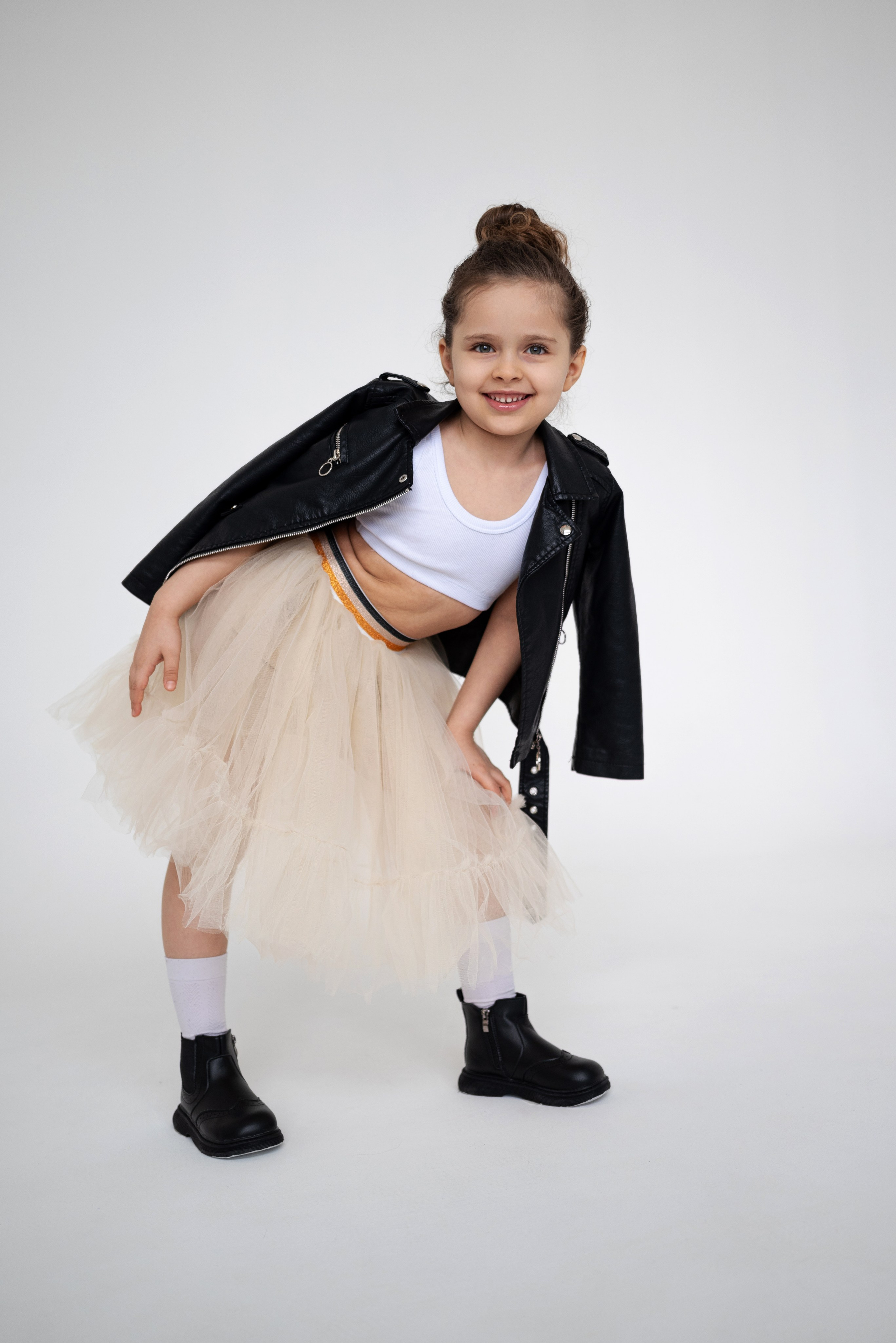 Модельное портфолио. Фотограф Москва Виктория Вишневская актерское / модельное портфолио