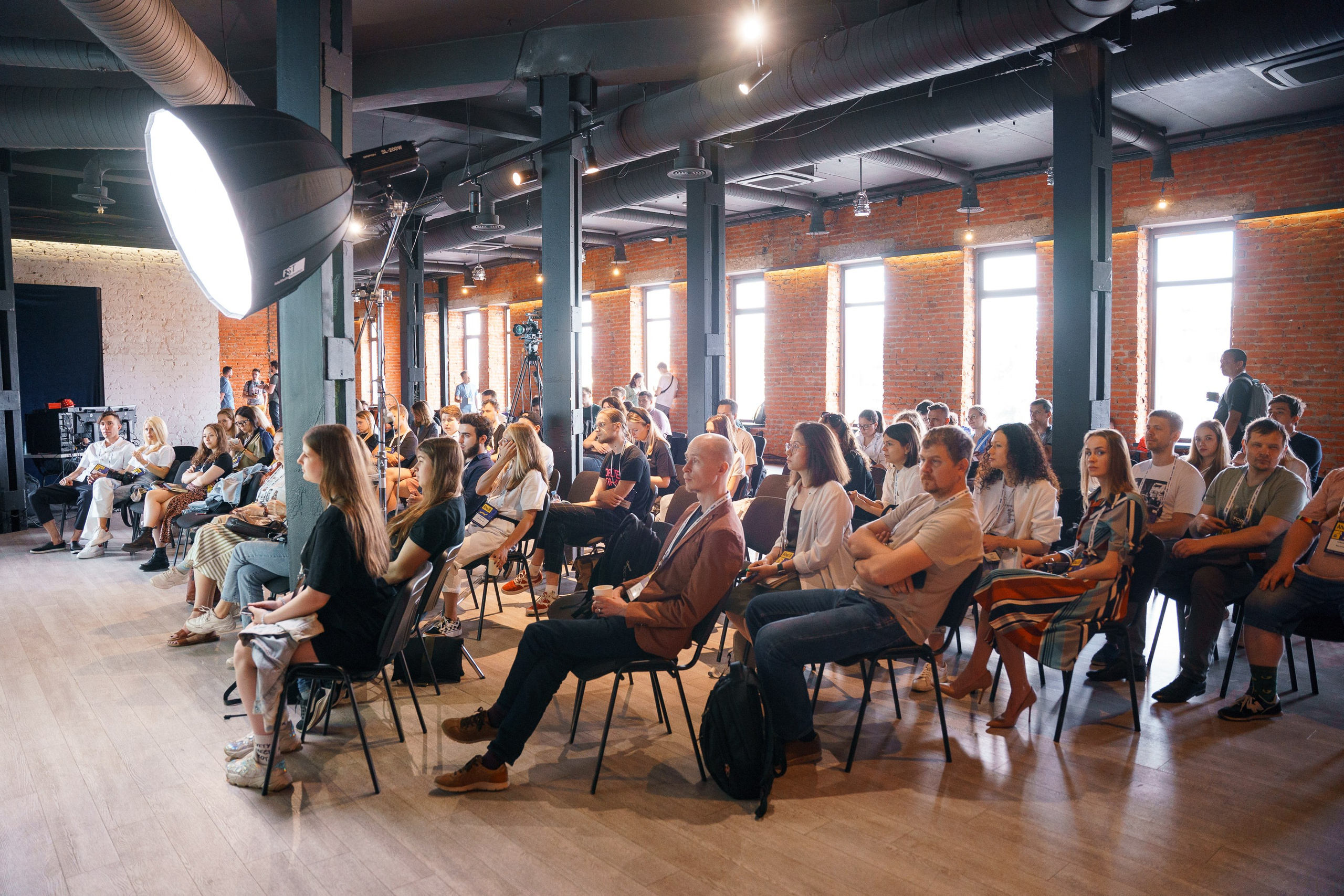 Aha! — 8 июля 2022. Фотобанк Матемаркетинг