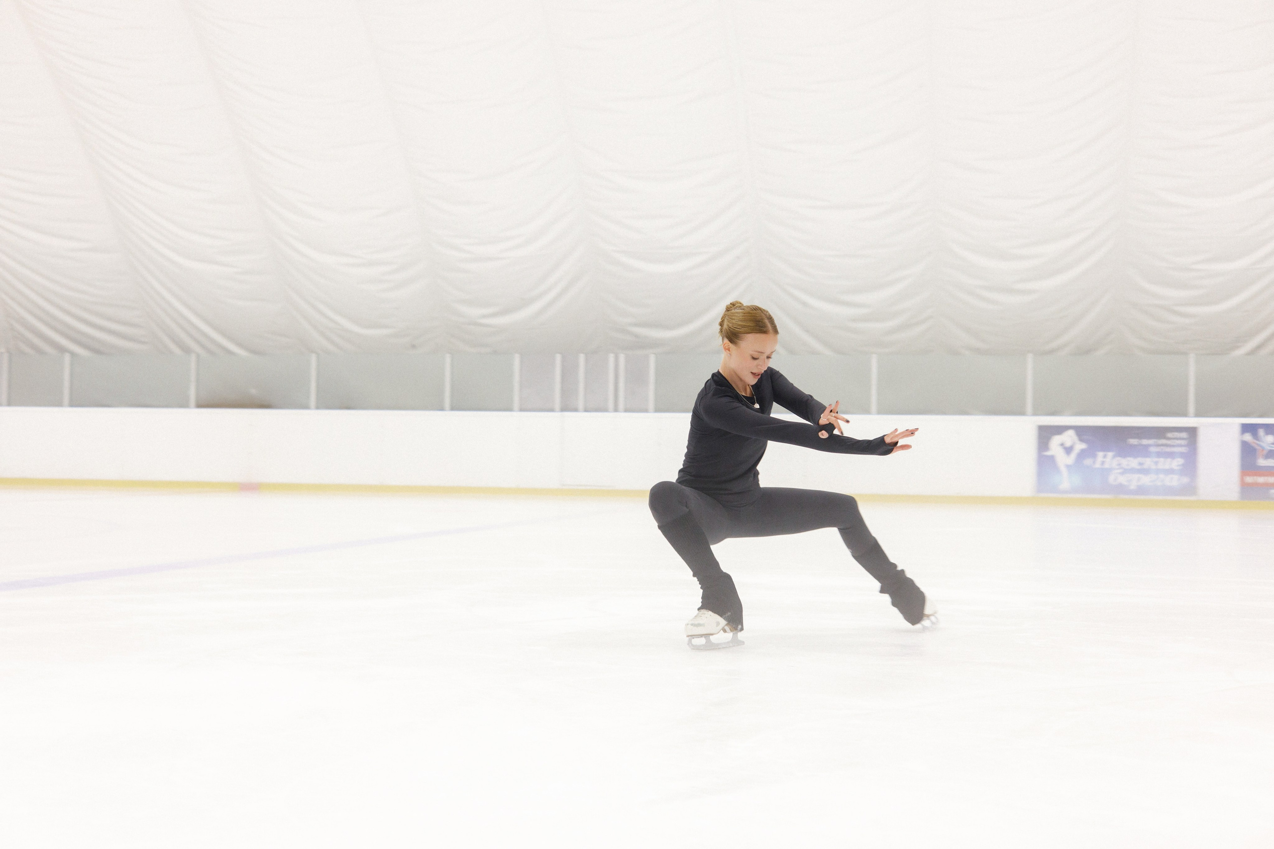 Контент для фигуристки. Фотограф Ксения Третьякова, Санкт-Петербург
