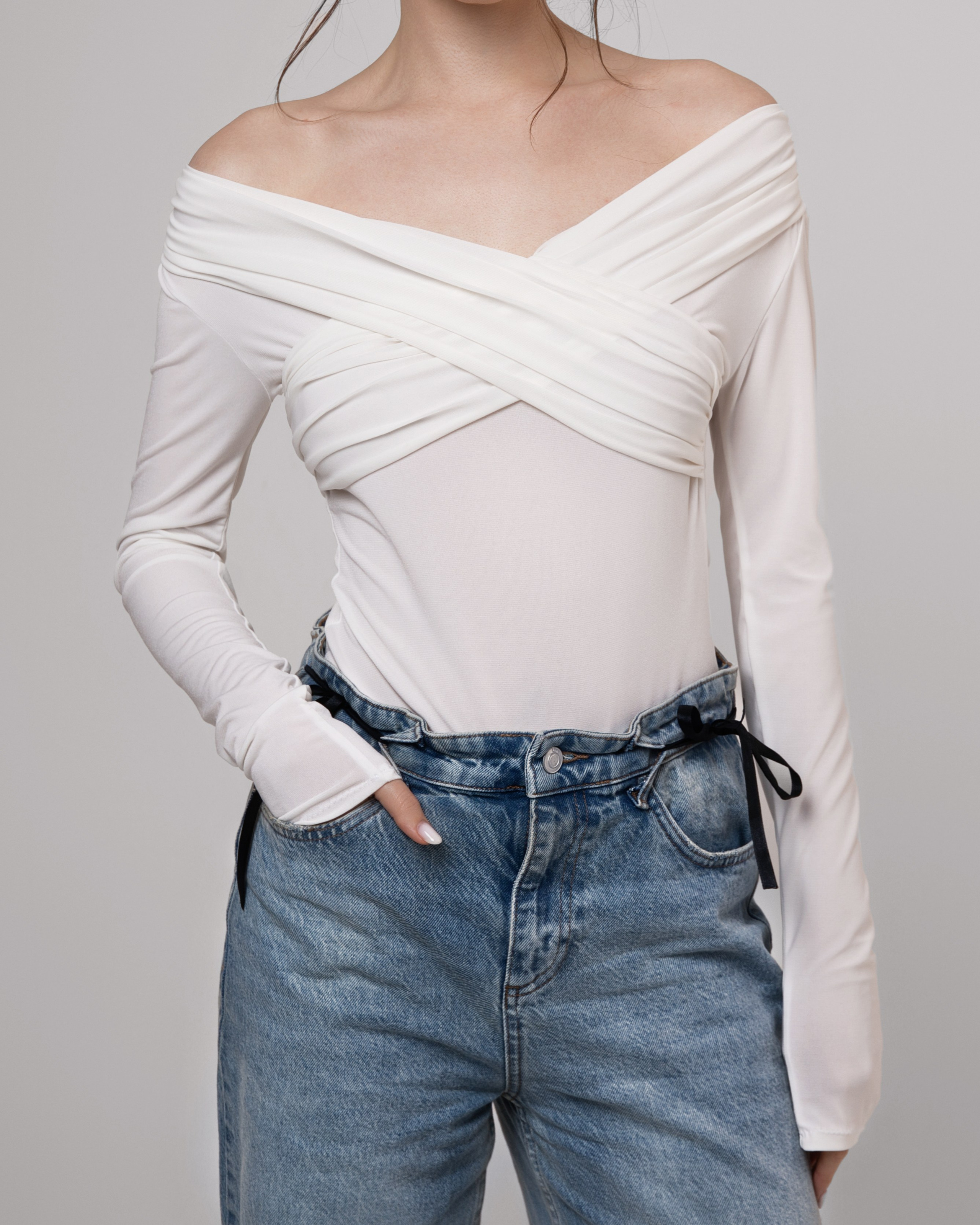 Боди с открытыми плечами 500 руб/час Размер S,M,L  | Залоговая стоимость - 2000 руб 