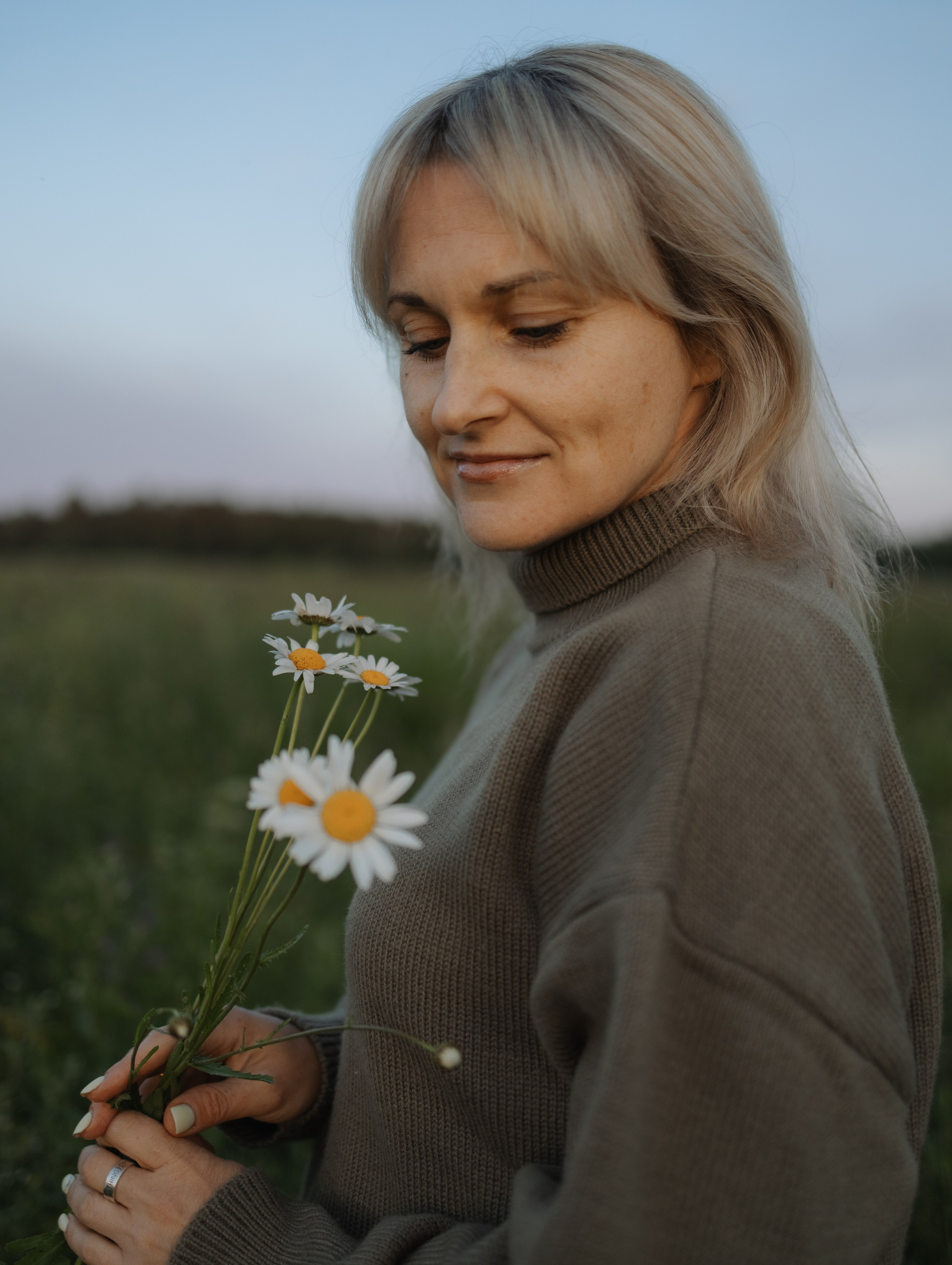 С Леной в полях. Фотограф Углич и Ярославль Ольга Тятюшкина