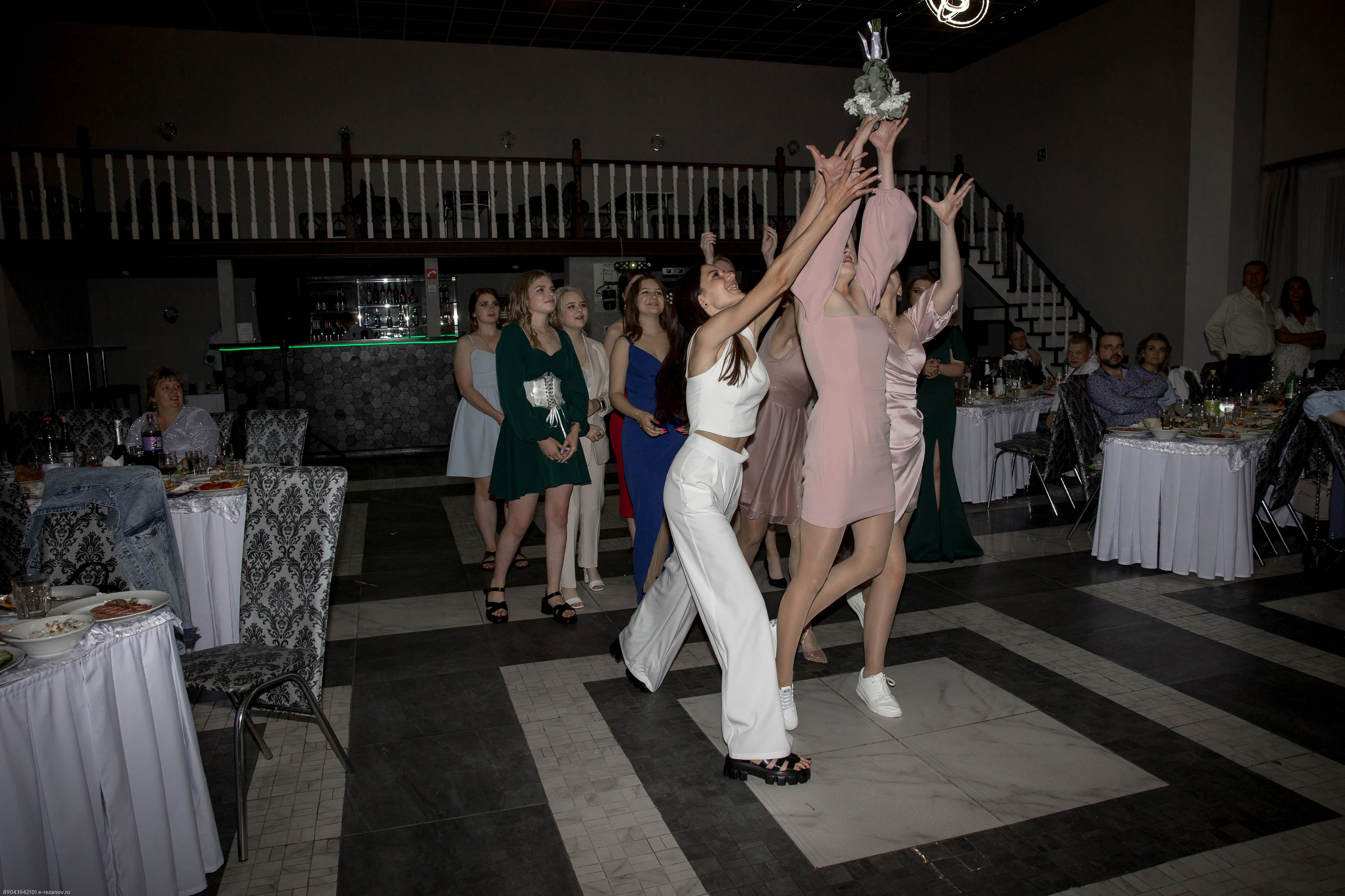 Андрей и Владислава. Свадебный и семейный фотограф Евгений Резанов