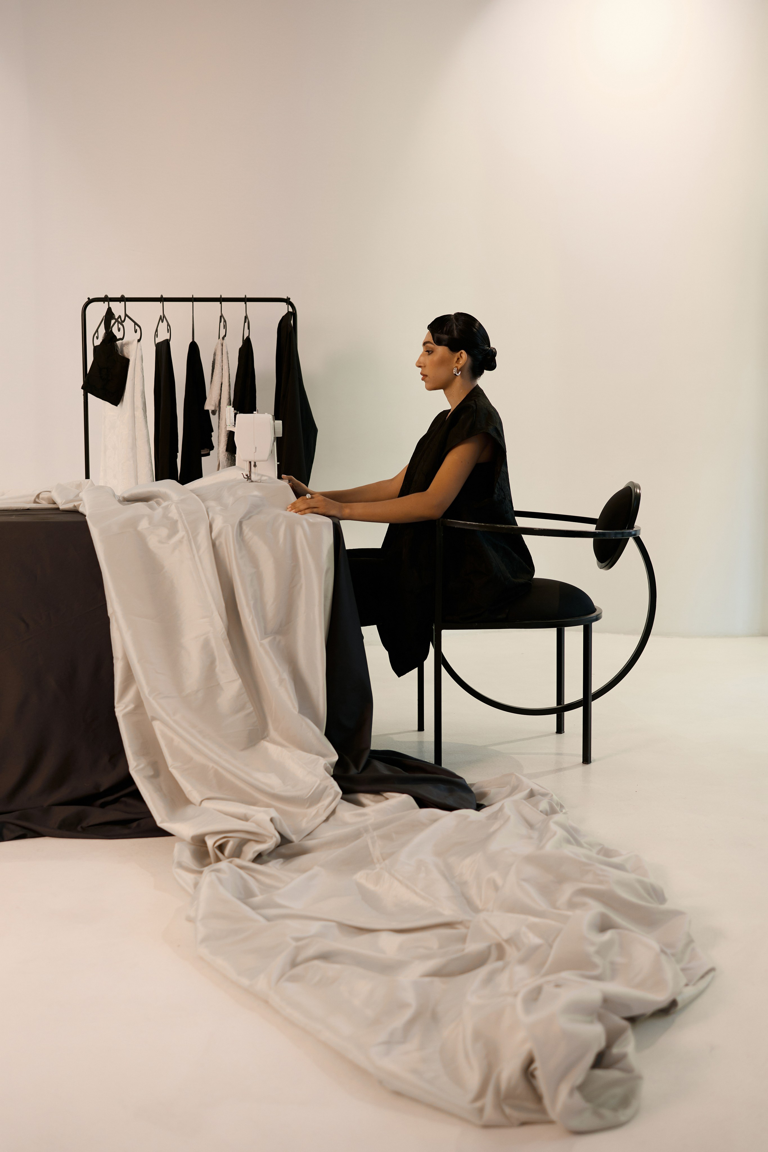 Content | Дизайнер одежды