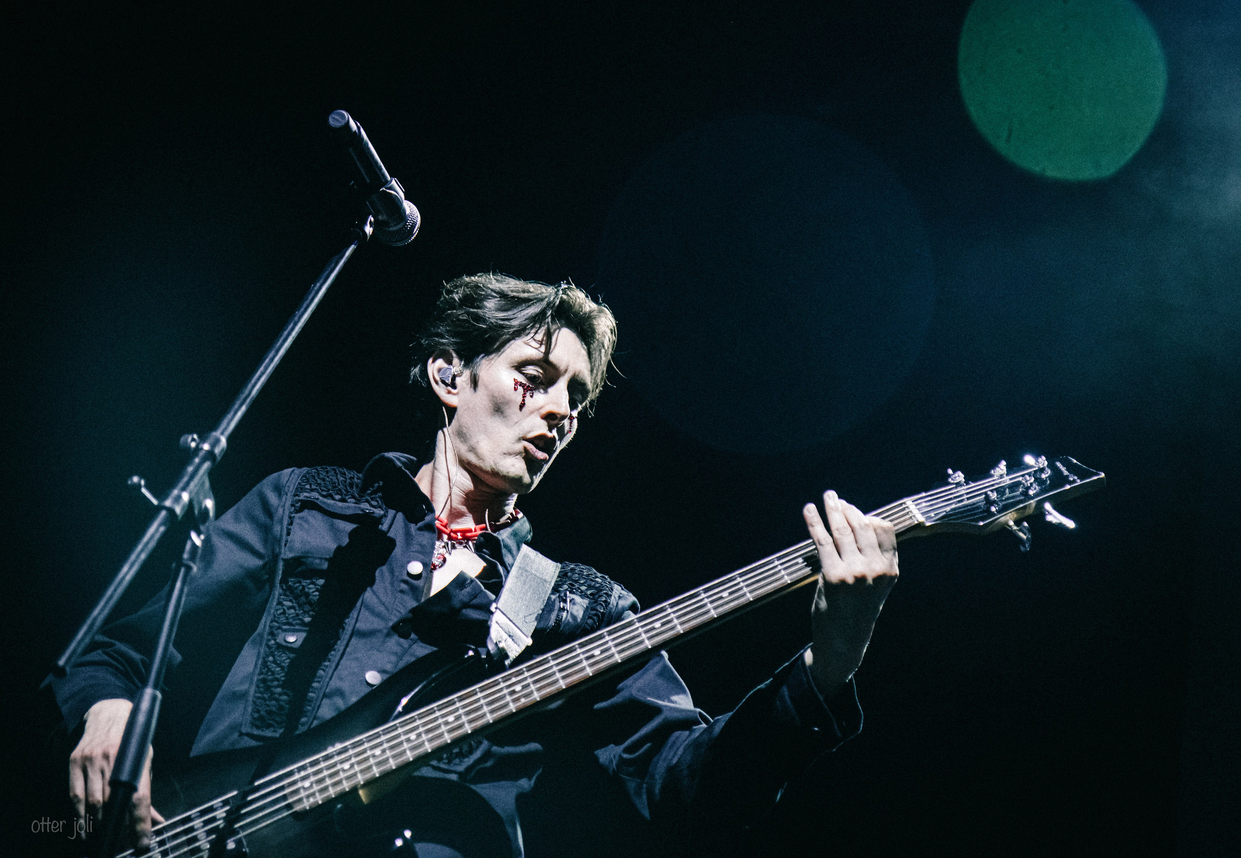 Geek & Music. Концертный репортёр Валерия Сафина