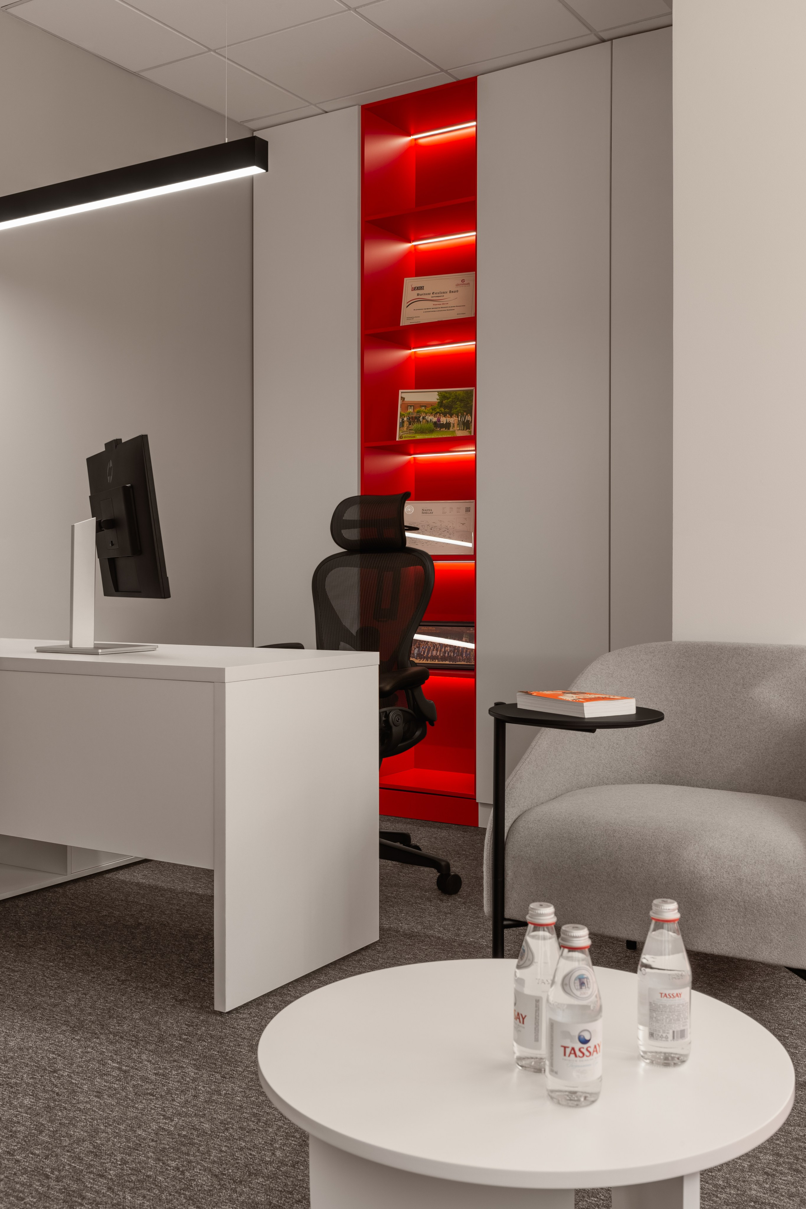 Анна Ракова — офис «Glenmark». Roman Yakunin — interior photographer in Almaty, Kazakhstan