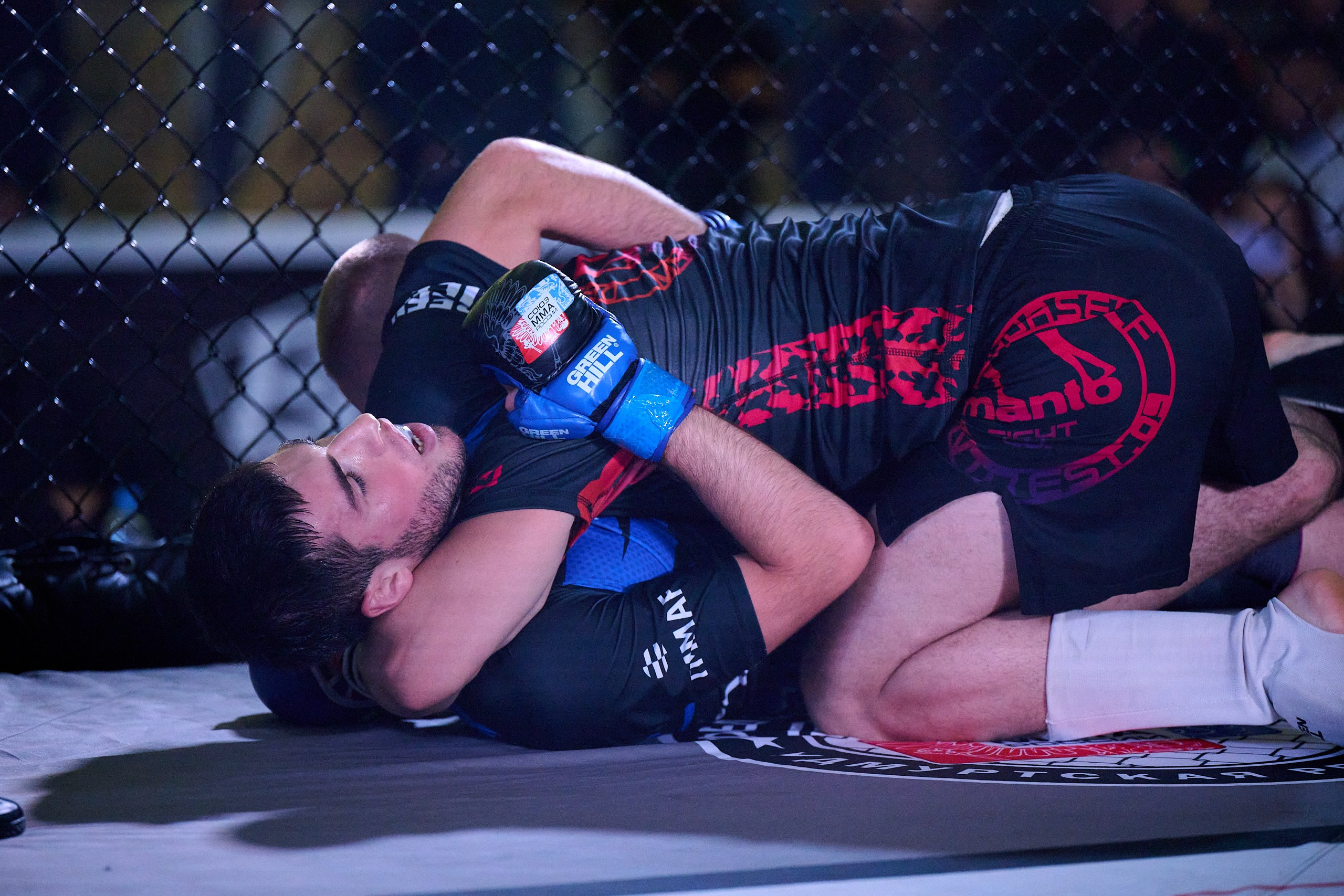 ММА. Битва на Иже-4. Спортивный репортажный фотограф в Ижевске Сергей Мерзляков