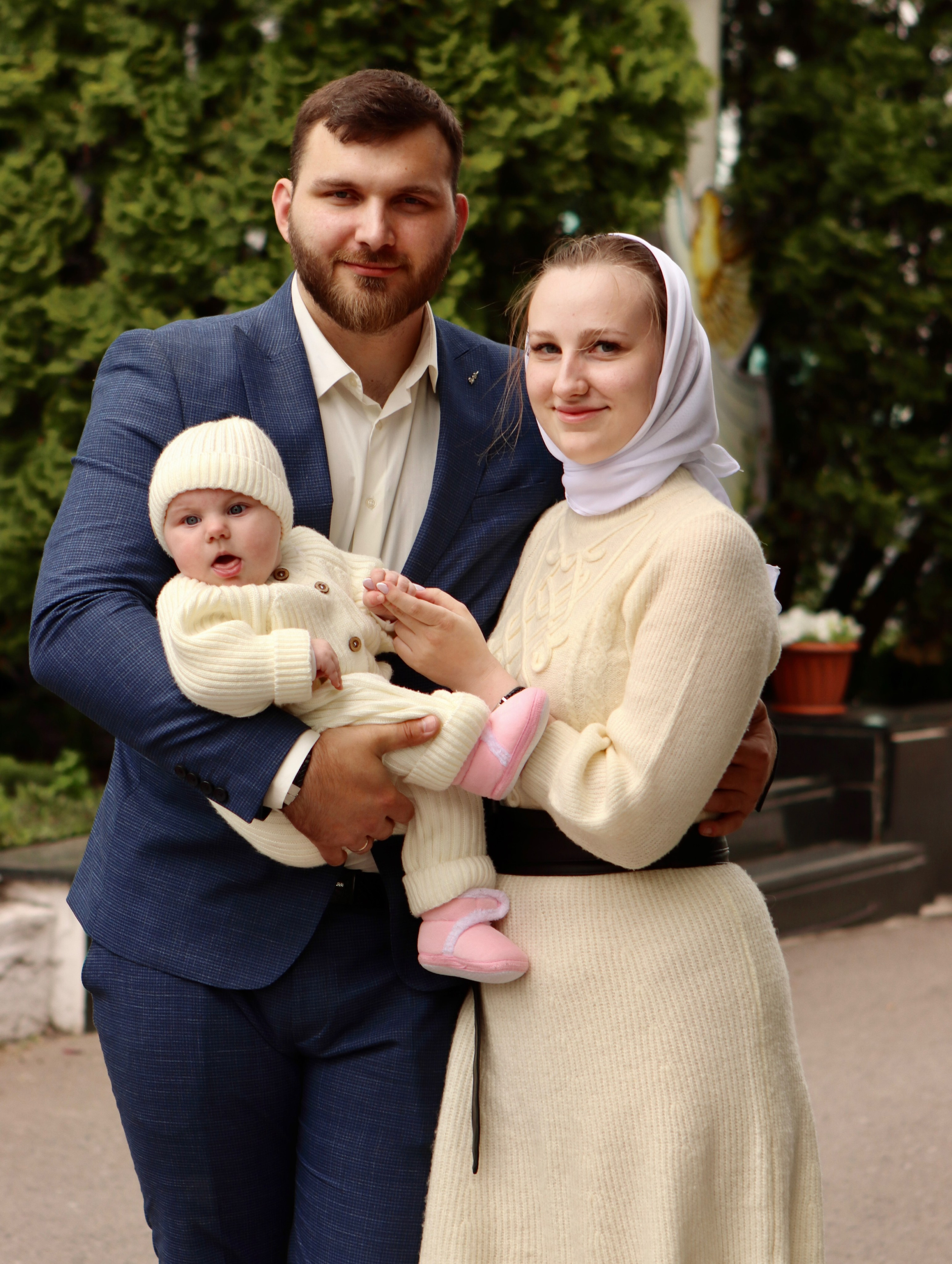 Анастасия и Вадим — крещение Виктории. Фотограф в Курске Смирнов Евгений