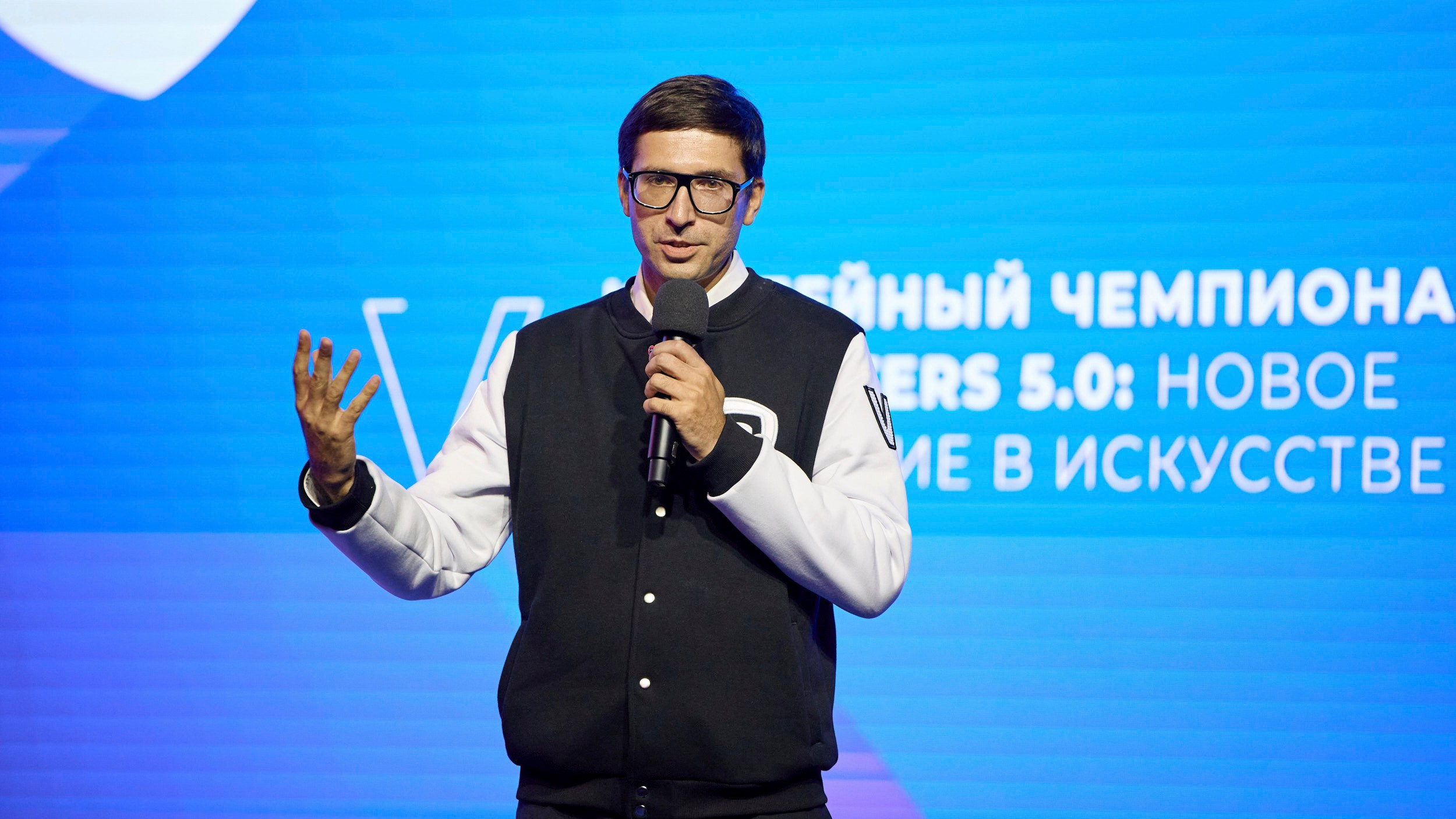 Политика. Егор Тутубалин