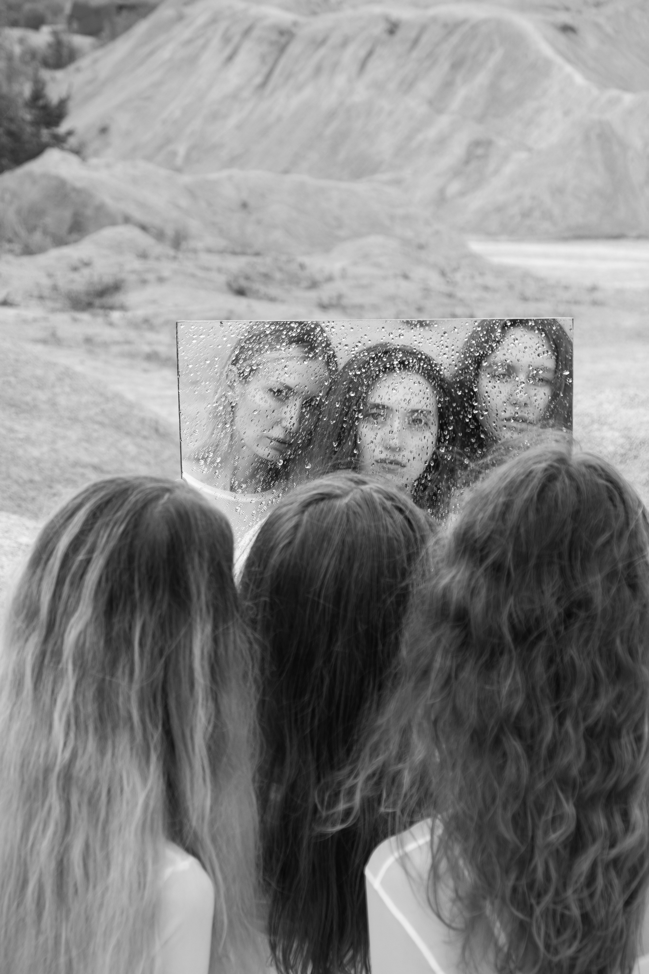 SISTERS. Артем Сарки