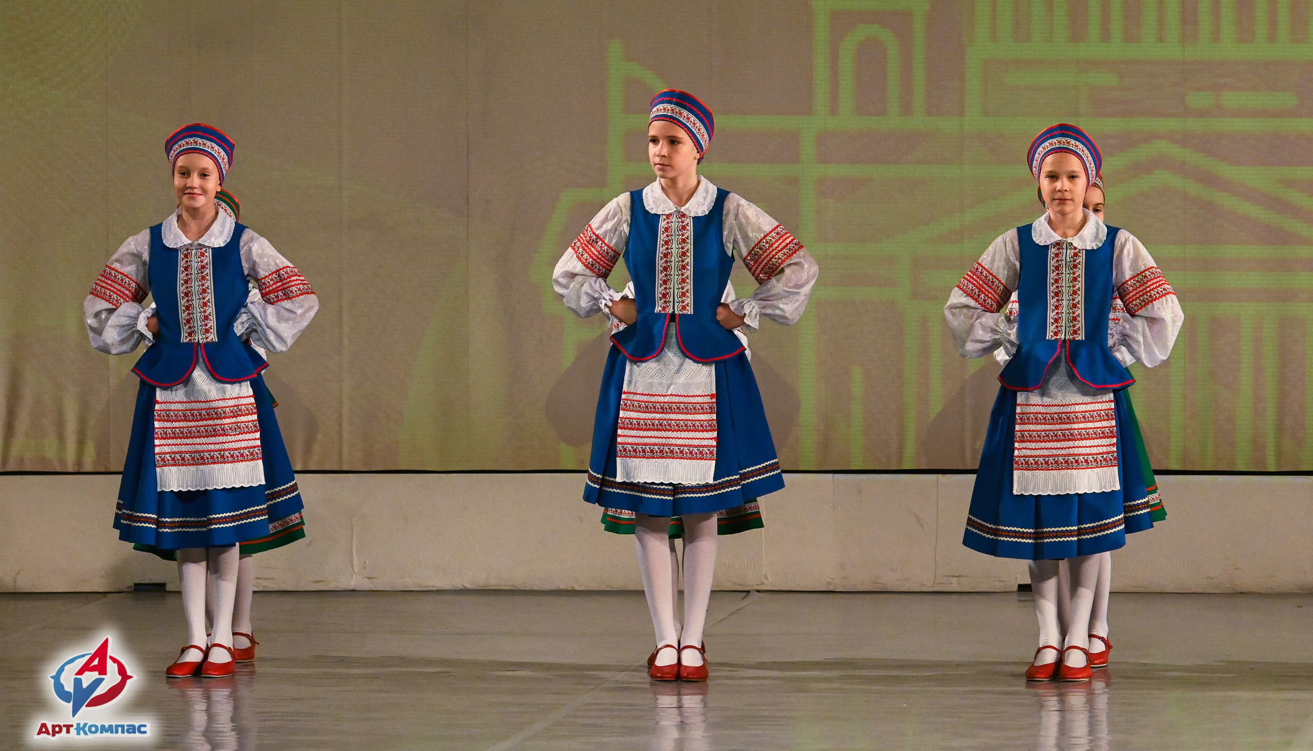 05.10.2025 Всероссийский фестиваль талантов «НЕВСКИЕ ВСТРЕЧИ» г. Санкт-Петербург. Медиастудия Фото Концепт