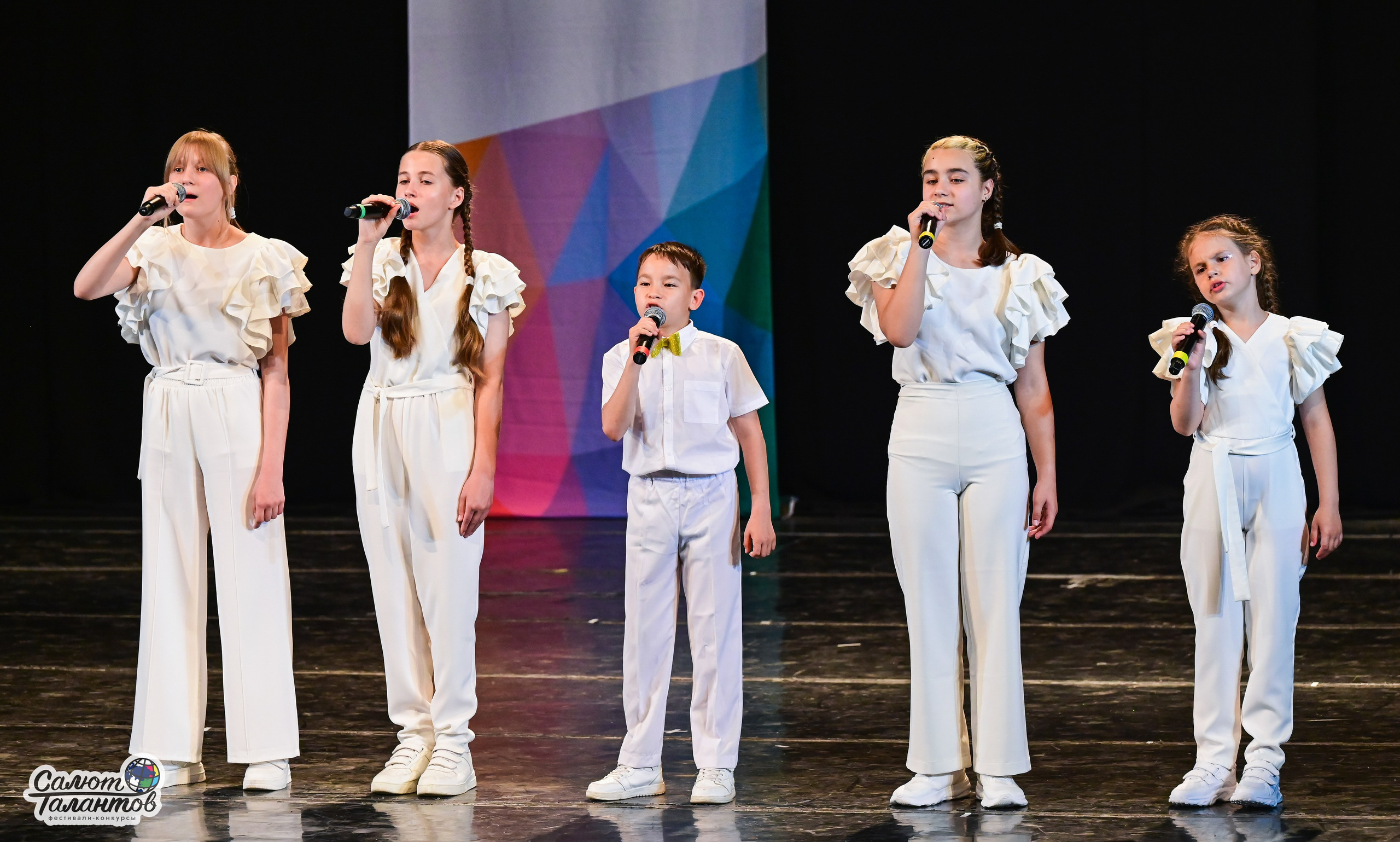 14.06.2025 «Салют Талантов» 41-й Международный фестиваль-конкурс «МОСКВА ВЕРИТ ТАЛАНТАМ» г. Москва. Медиастудия Фото Концепт