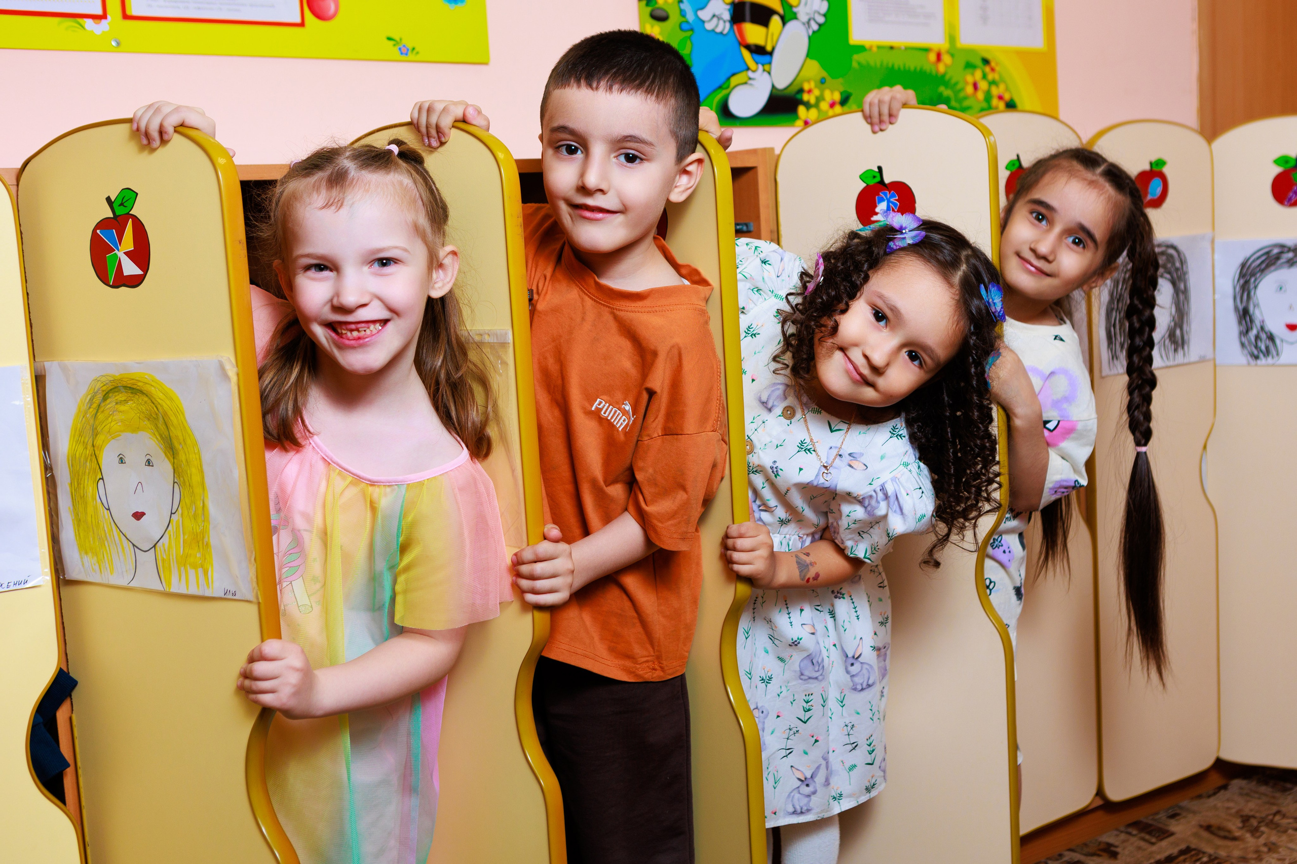 Детские сады. Бигильдина Роза фотограф в Челябинске. Выпускные альбомы