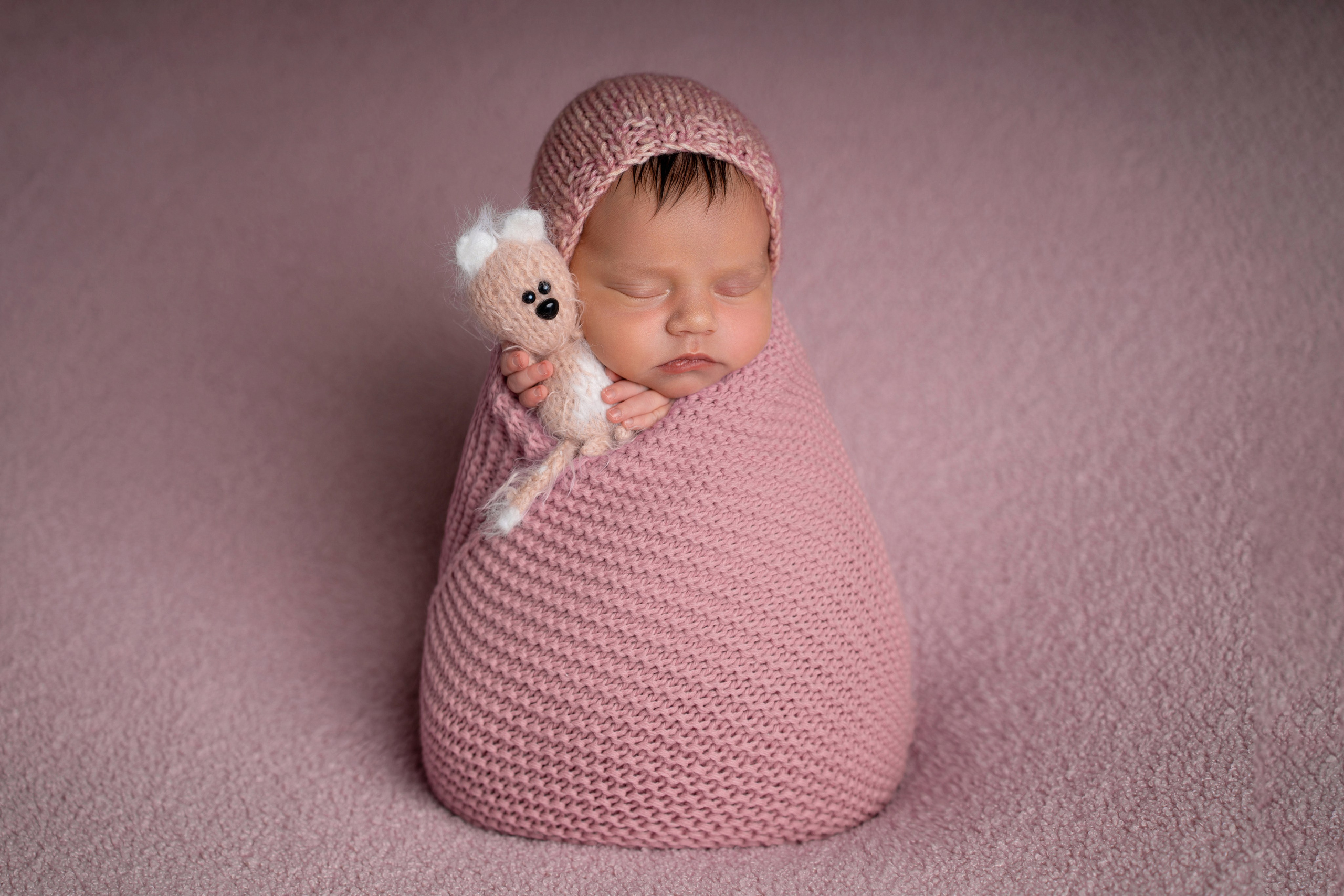 Ньюборн. Фотограф новорожденных Оренбург и свадебный фотограф Оренбург