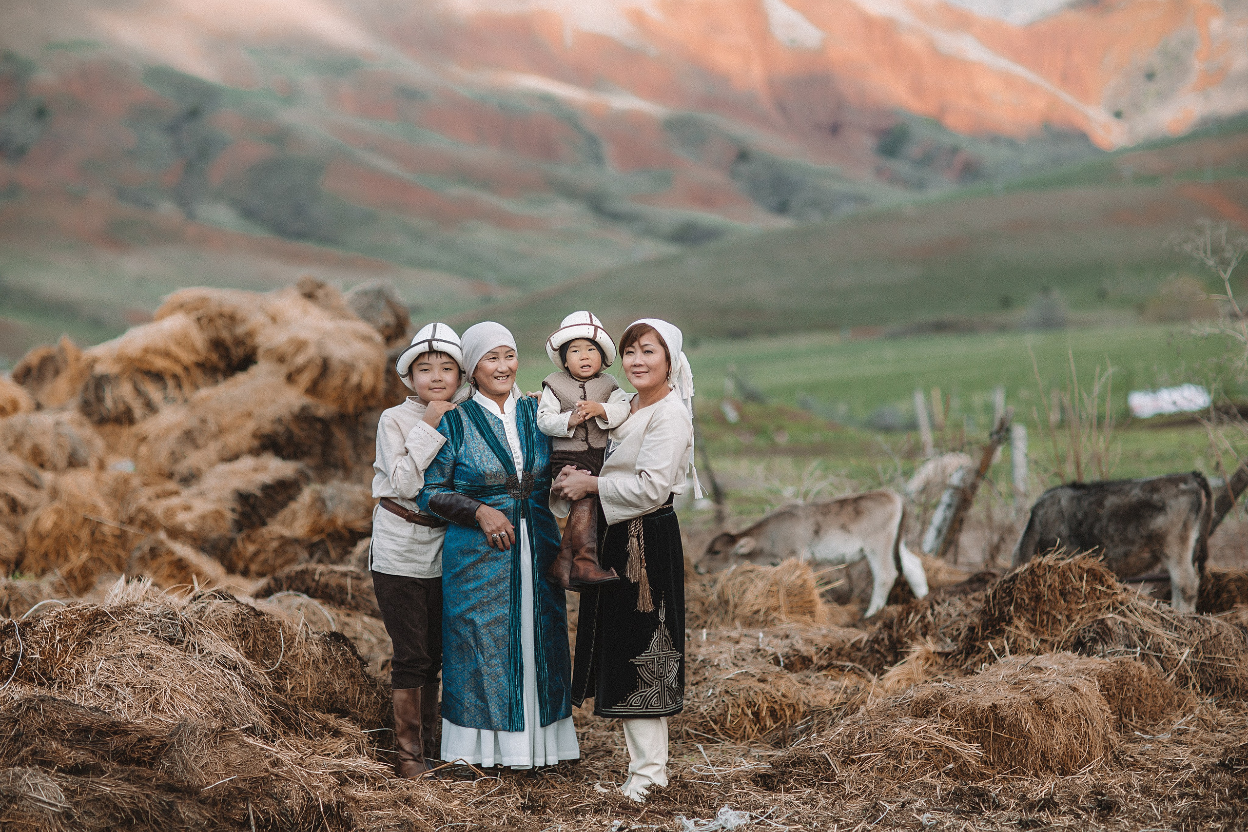 Семейная фотосессия в горах. Свадебный и семейный фотограф/видеограф в Краснодаре Наталья Осинская
