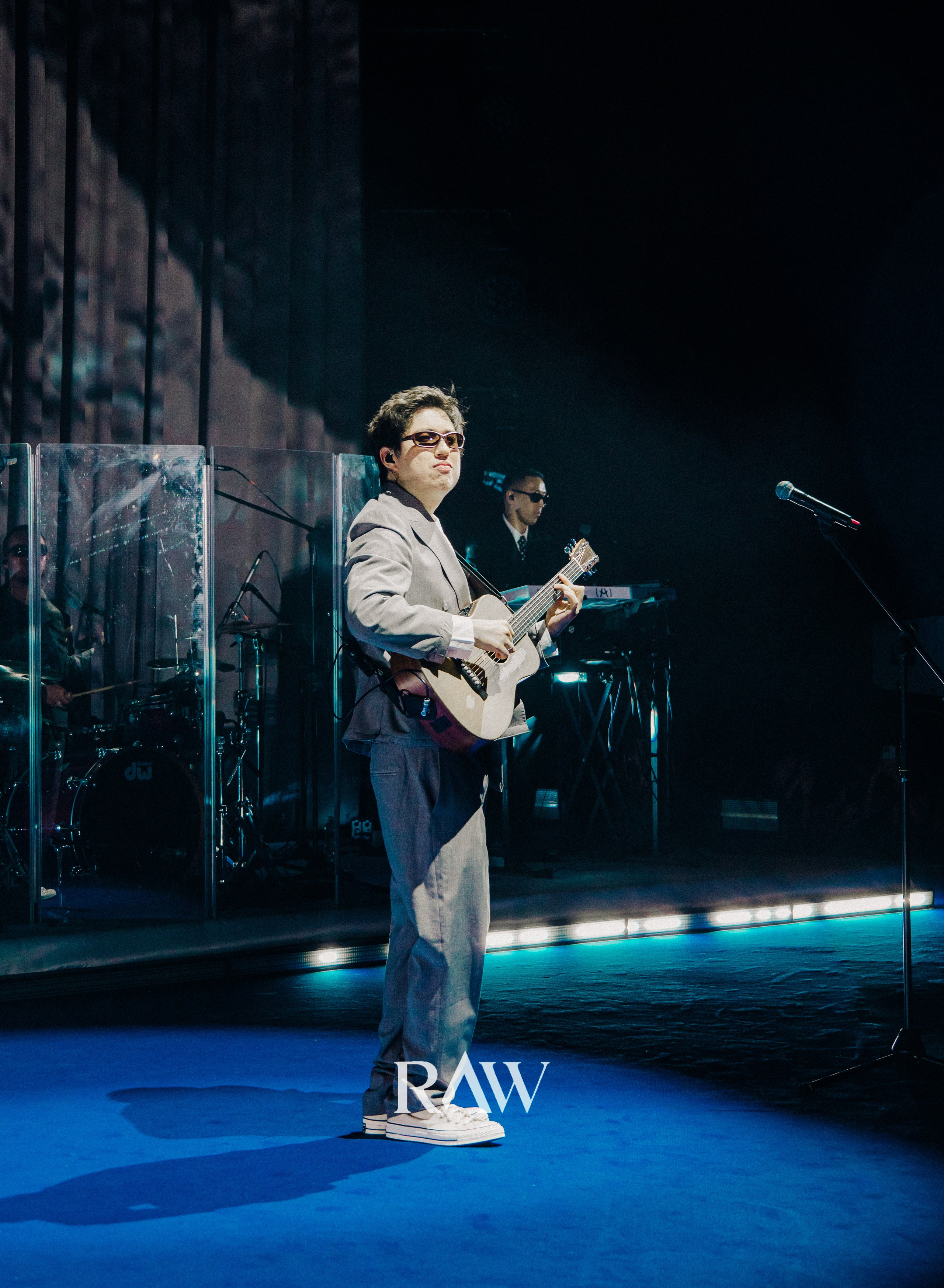 M'Dee Solo Concert. Maksiimiliano Raw фотограф Алматы