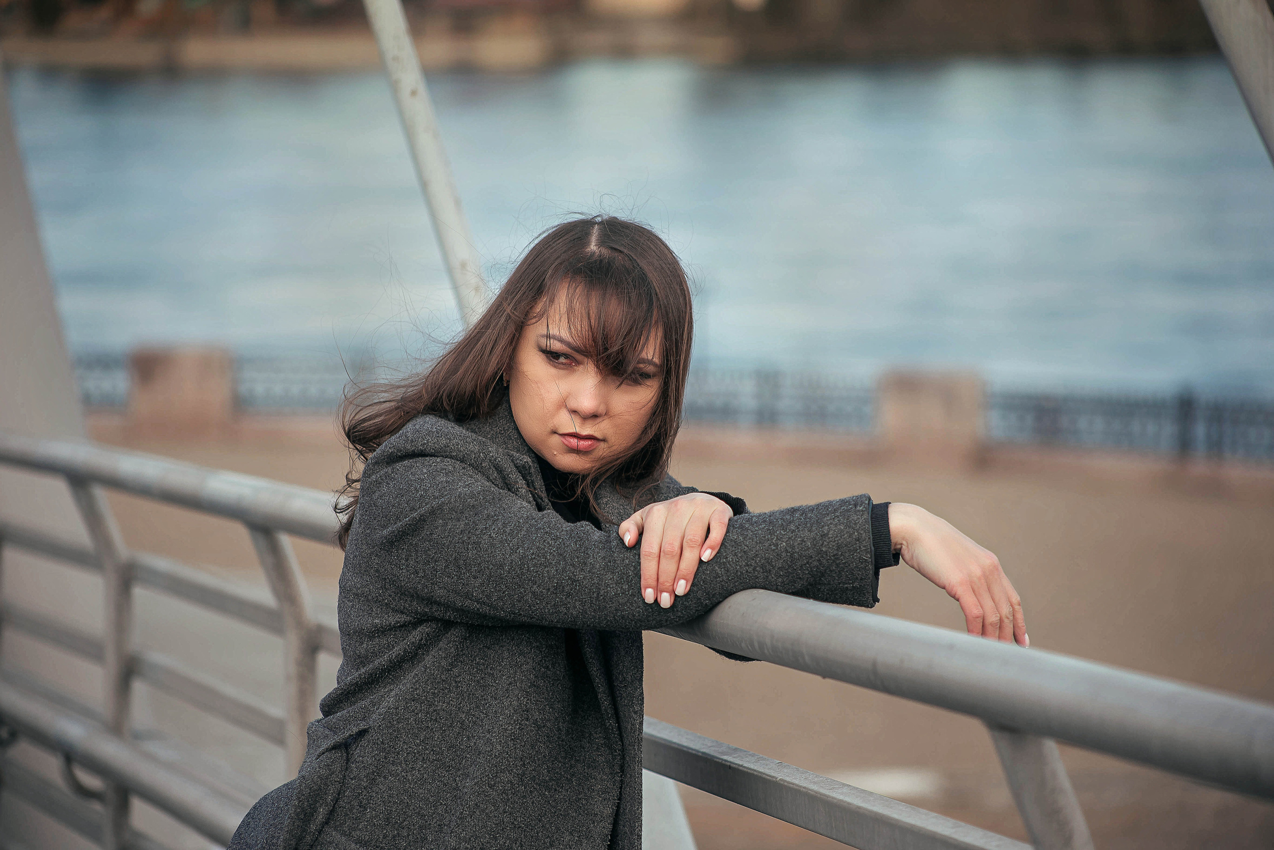 На мосту. Рыжий Фотограф Иркутск