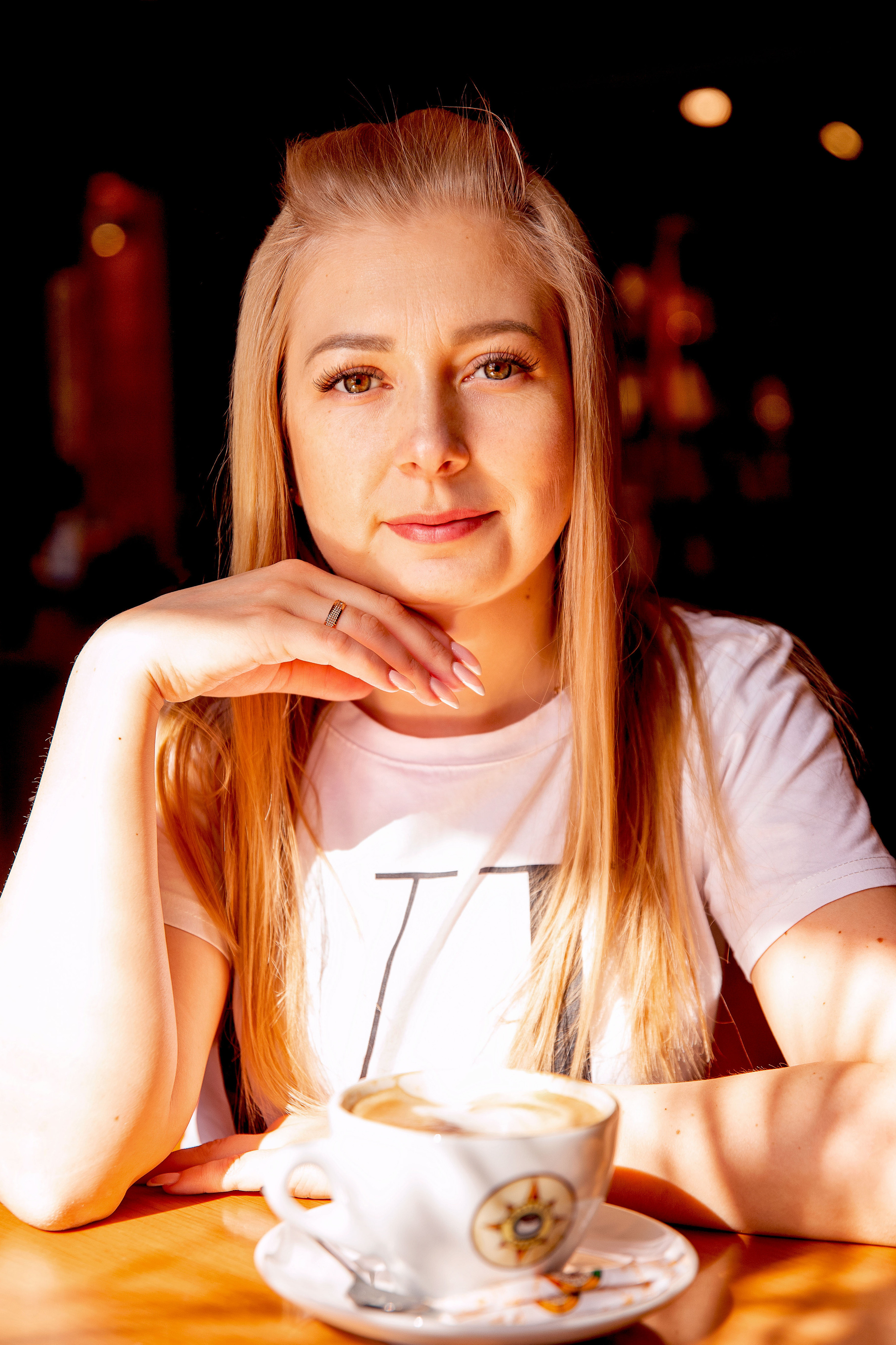 В кофейне. Рыжий Фотограф Иркутск