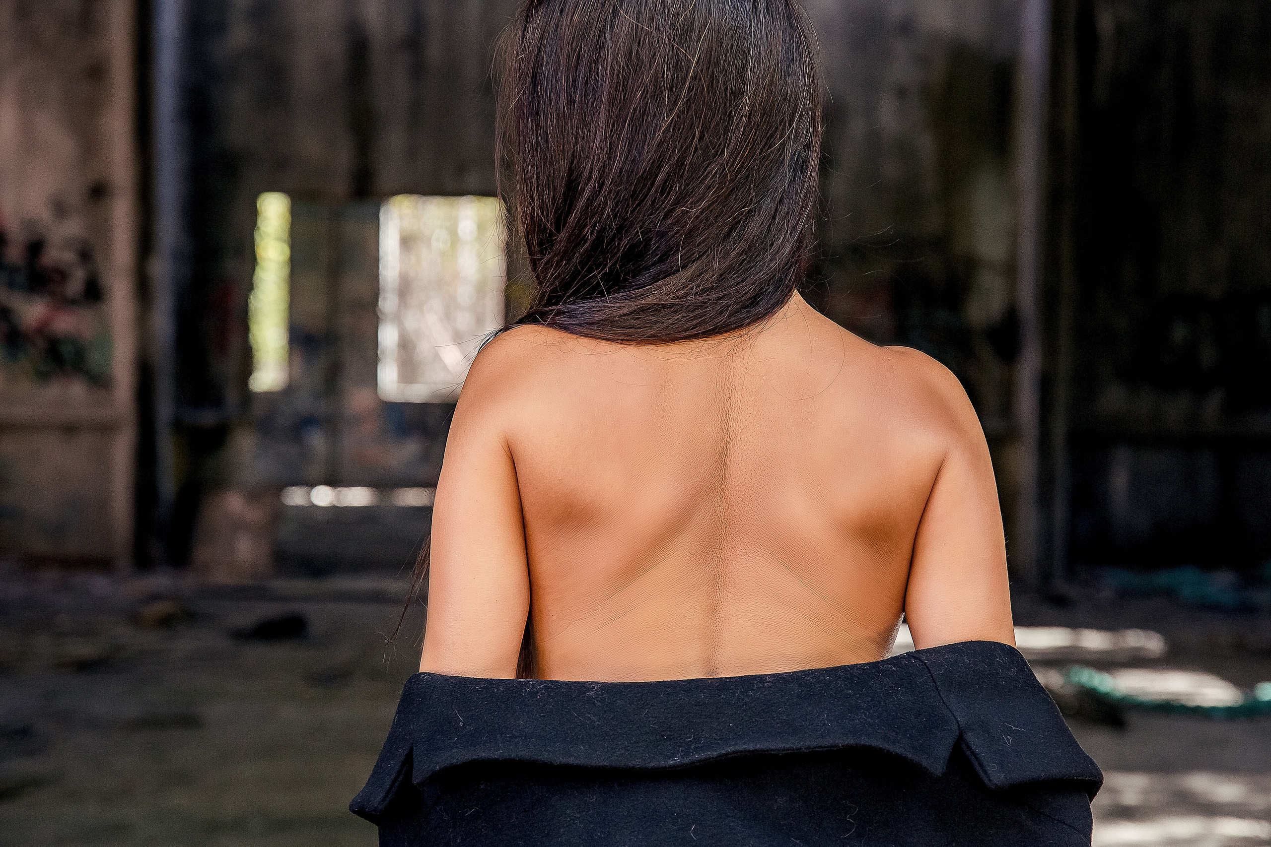 На заброшке. Рыжий Фотограф Иркутск