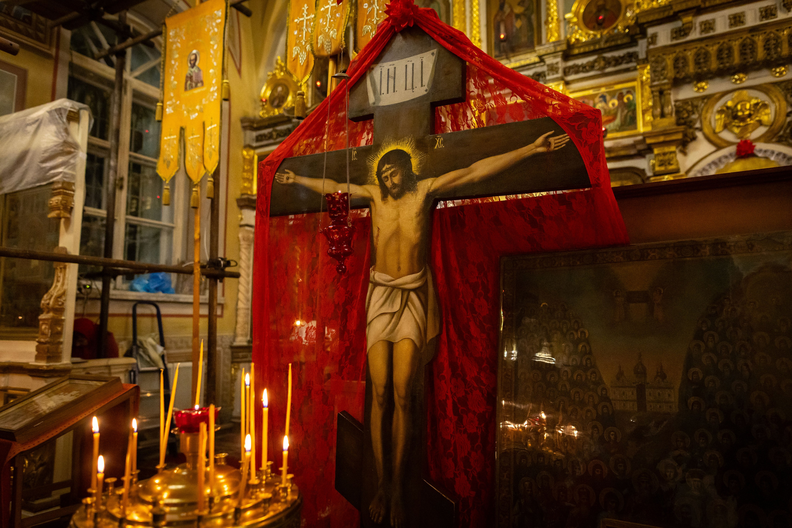 Пасха Воскресенский храм с Ашитково. Семейный и детский фотограф Анна Петракова
