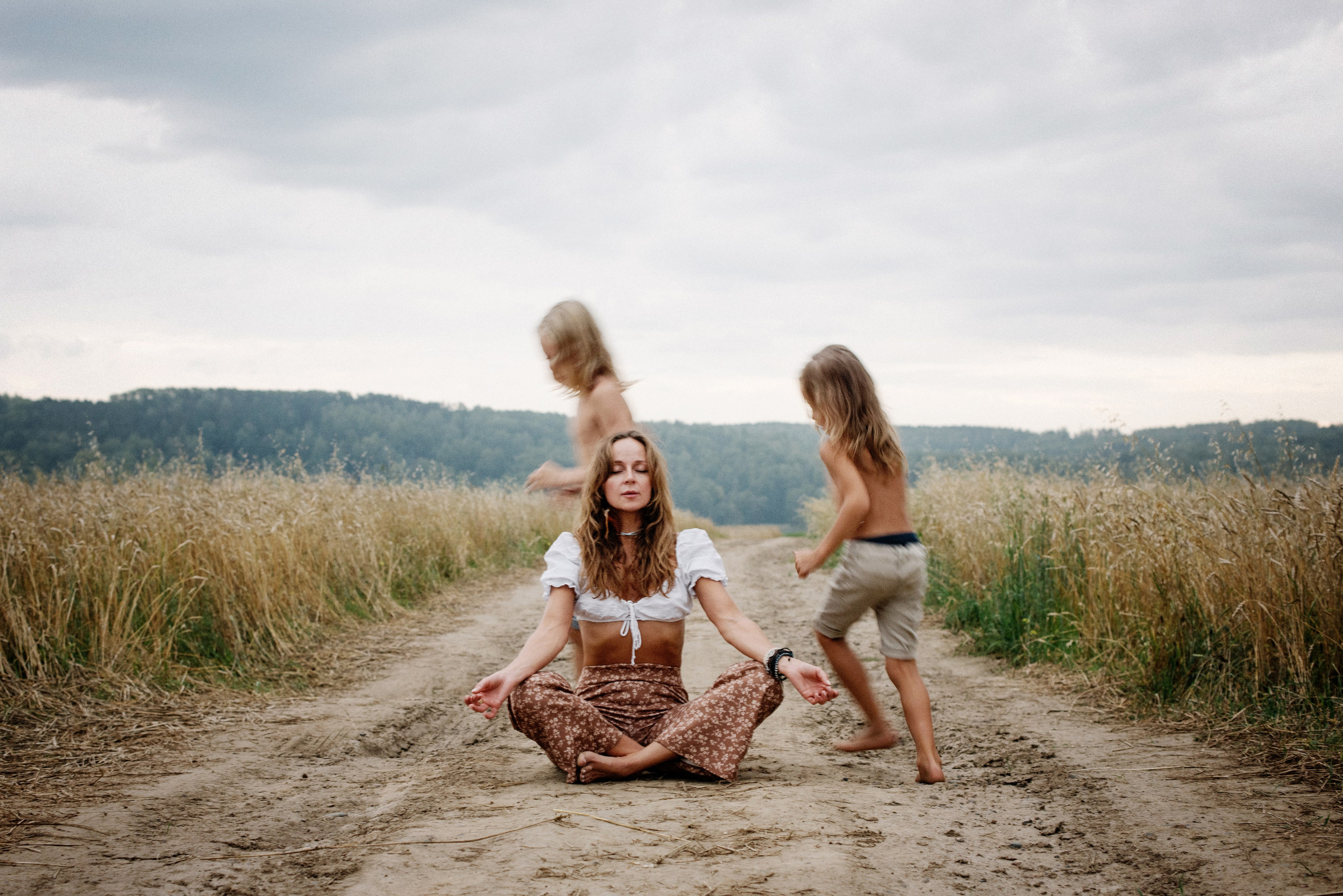 Таня и дети. Фотограф Томск Наталья Стволова