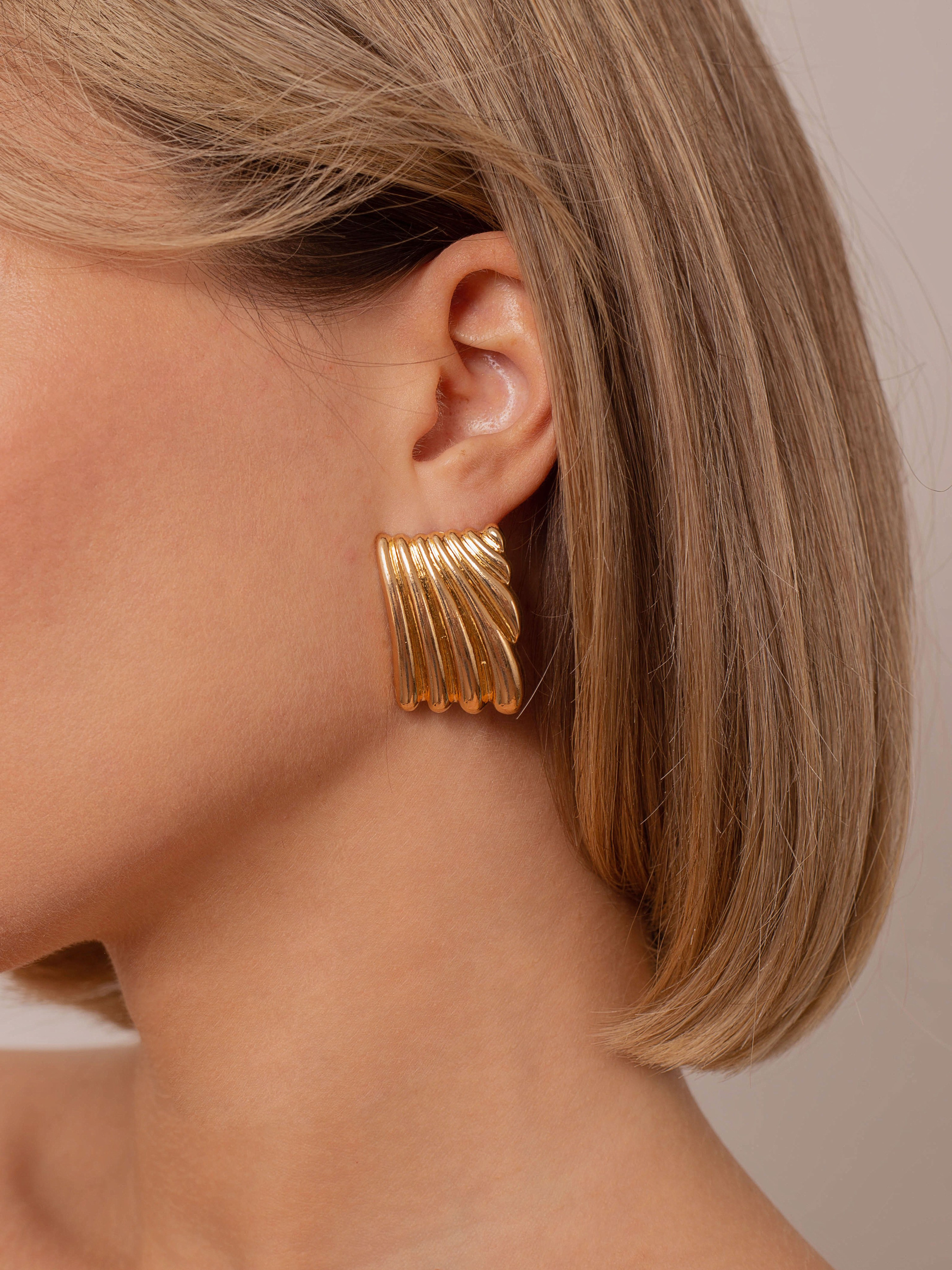 Портфолио. Модельные съемки. Предметный фотограф для маркетплейсов в Кемерово Ольга Воловяшко