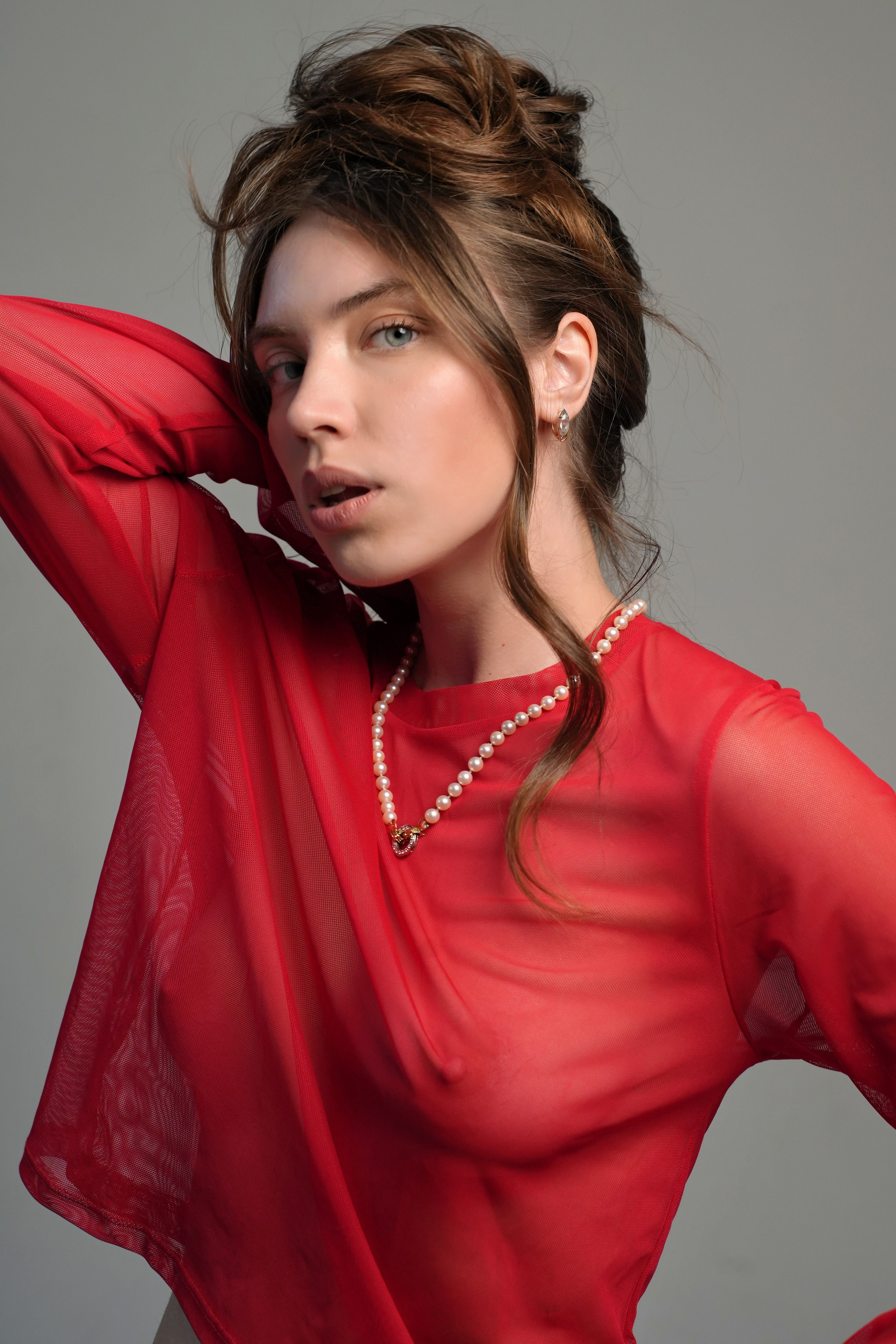 Коммерция Жемчуг. Костюмер, художник кино и телевидения в спб