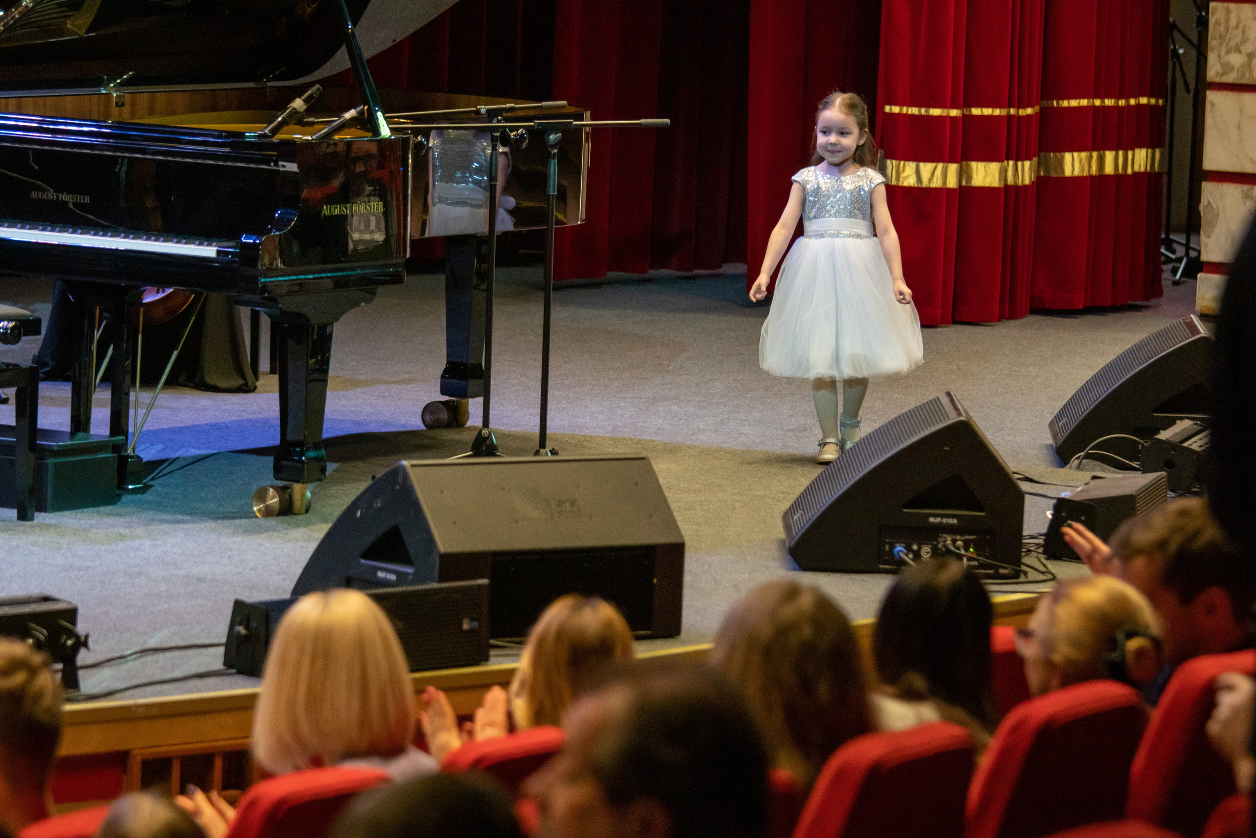 Съёмка концерта Домисольки с оркестром. «Студия DRONAVT`s» — видеосъёмка и фотография г. Москва
