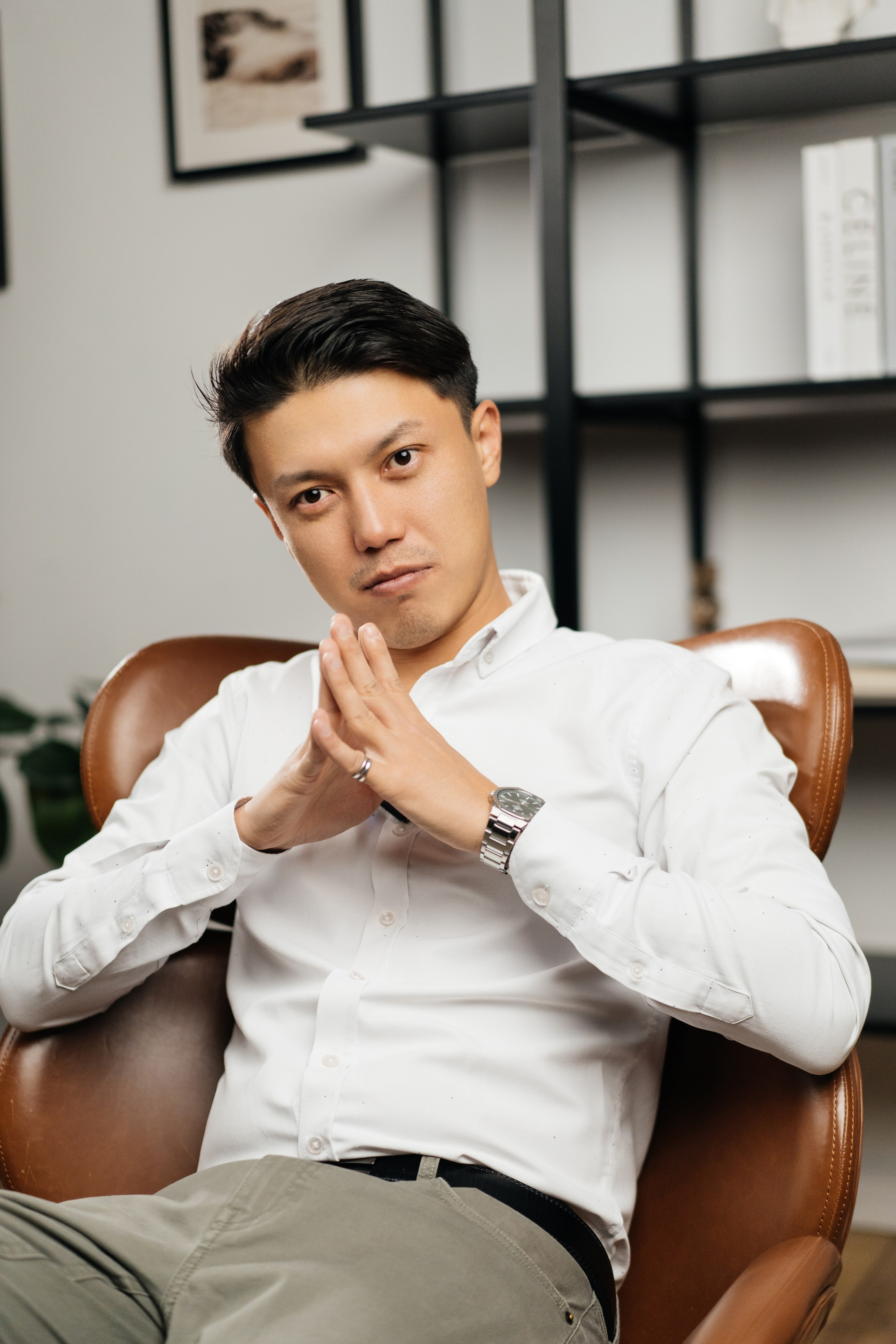 Бизнес портреты. Свадебный фотограф алматы Шожебаев Кайрат