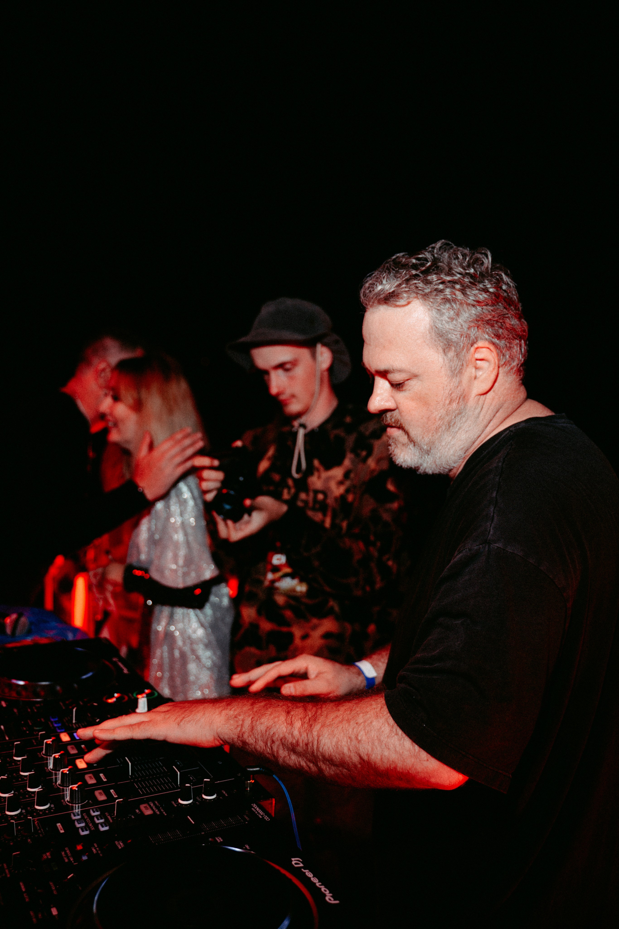 Где мой 2007. Летний фестиваль / 2024. Саша Копылов, фотограф в Казани