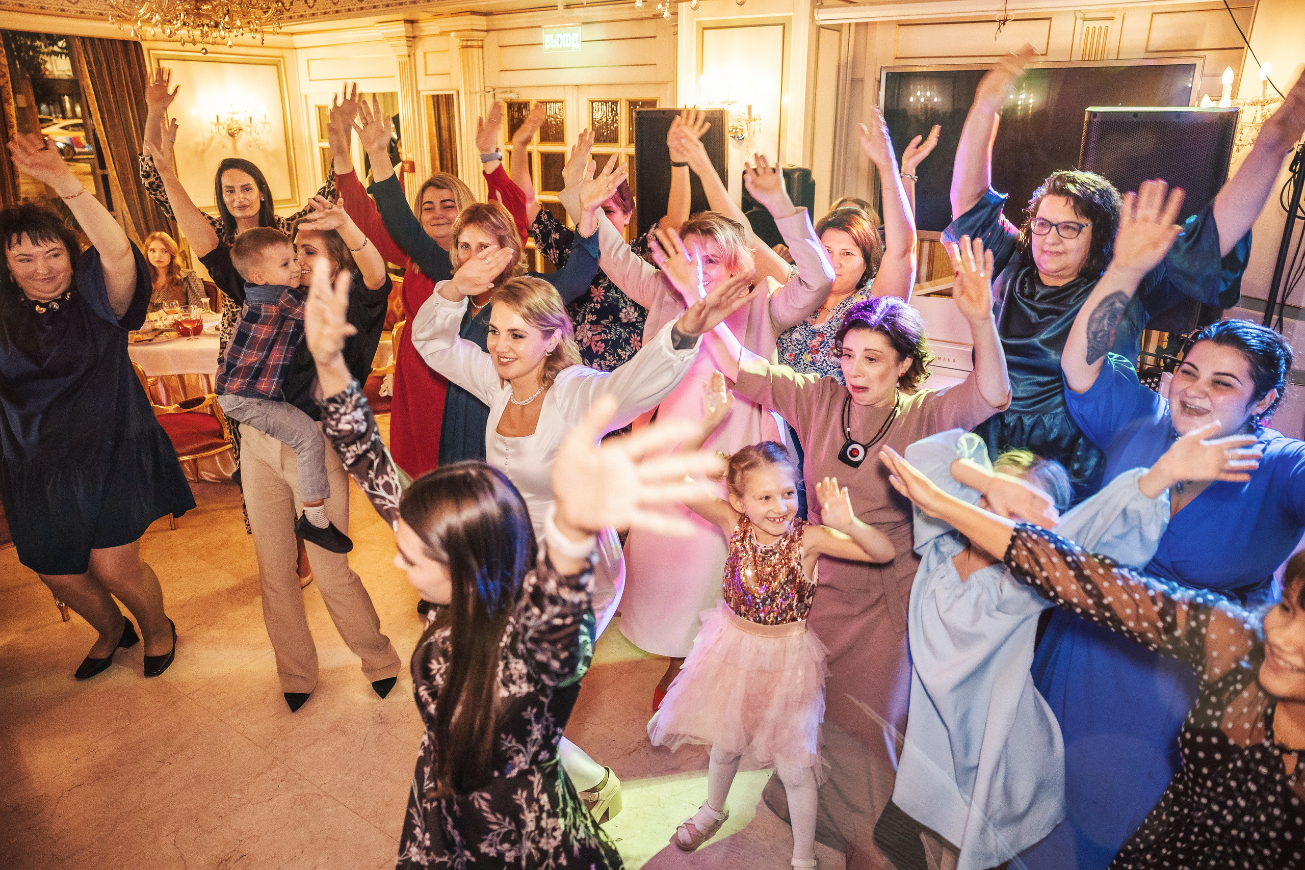 Б & Т. Свадебный, семейный и индивидуальный фотограф в Зеленограде и Москве Ирина Костенко