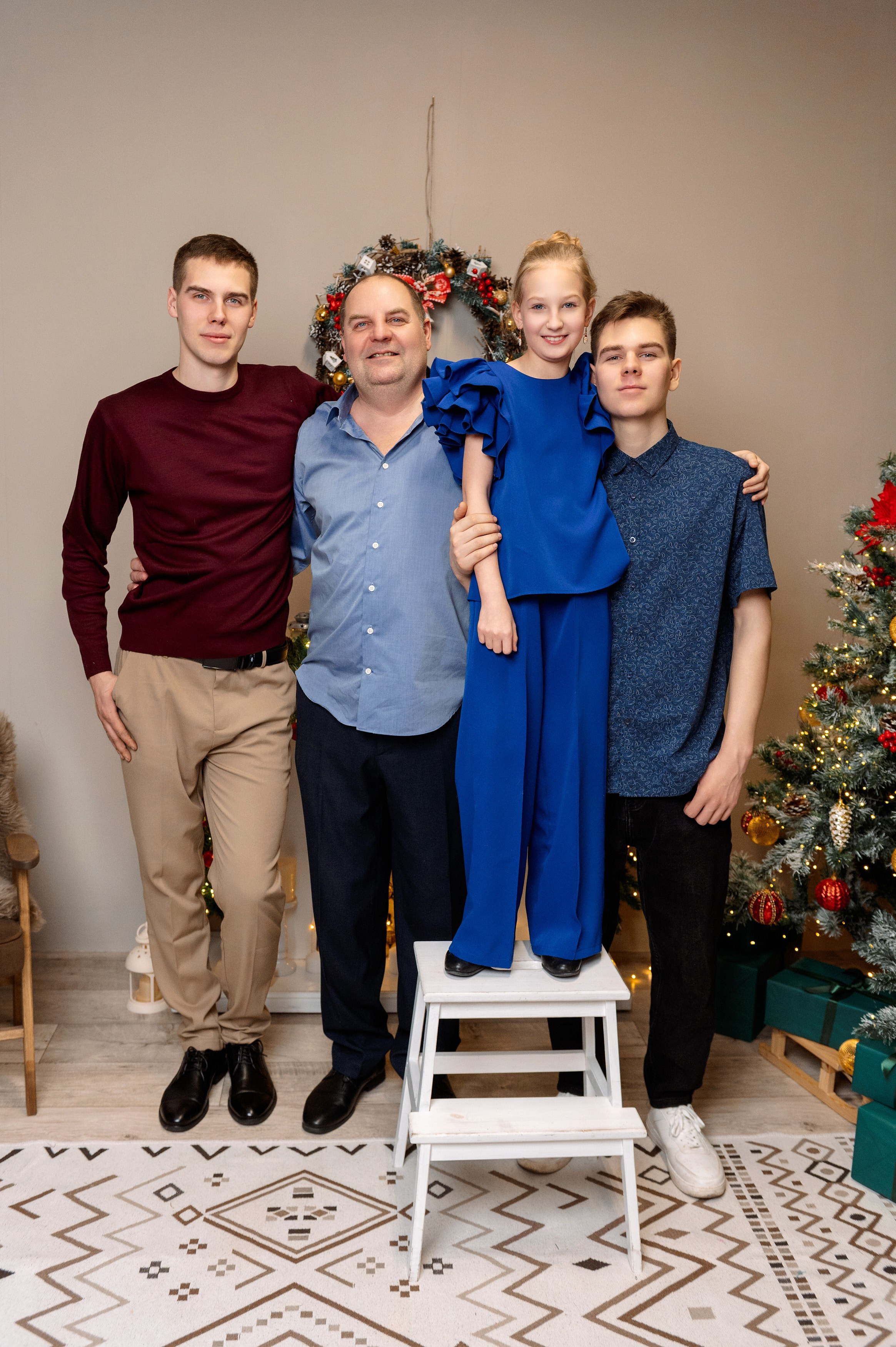 Семья Александриных и Аржанниковых 2025. Семейный, свадебный, школьный фотограф в Железногорске Целуев Андрей